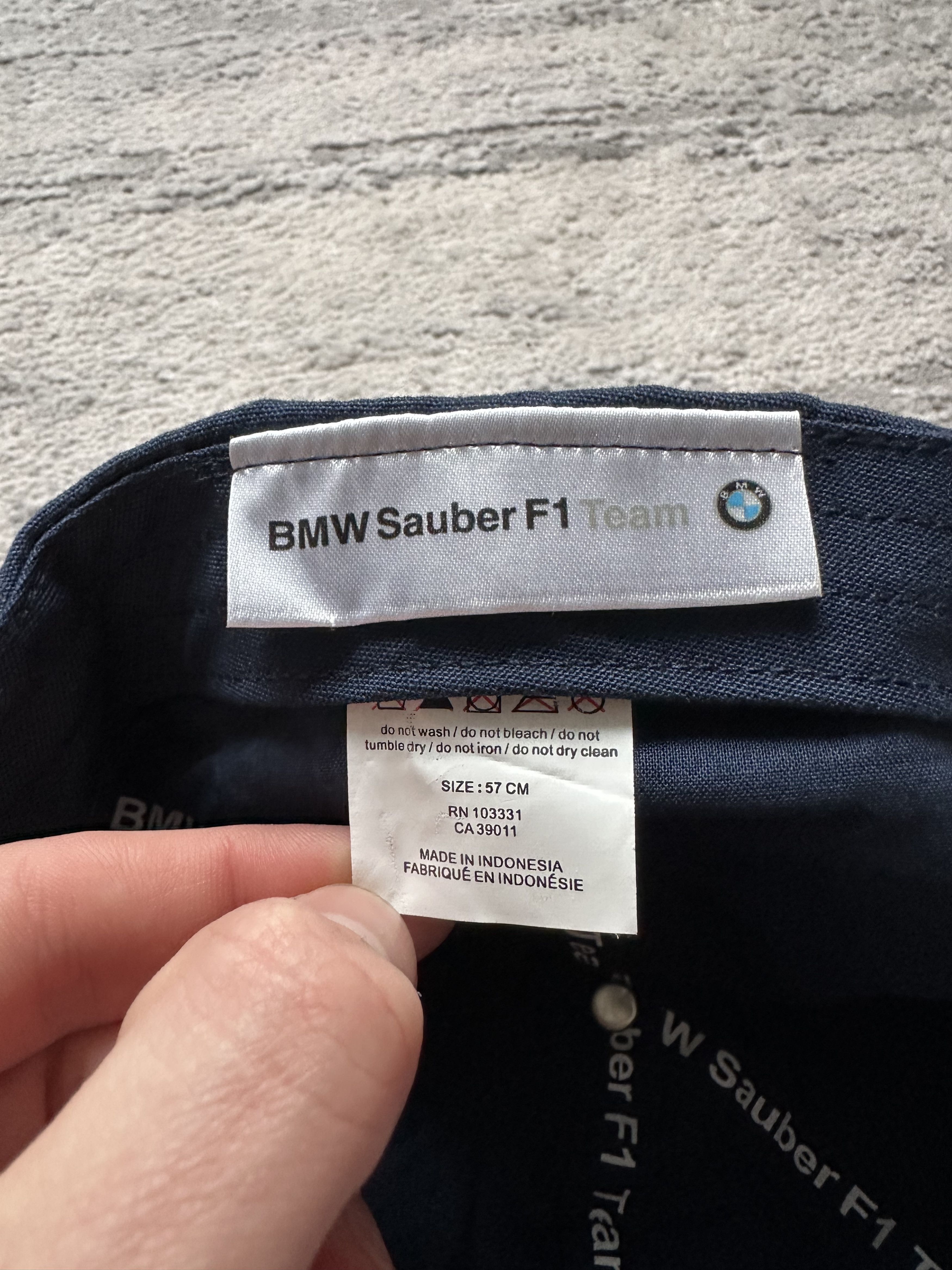 BMW Bmw Sauber F1 team vintage racing cap Size ONE SIZE - 5 Thumbnail