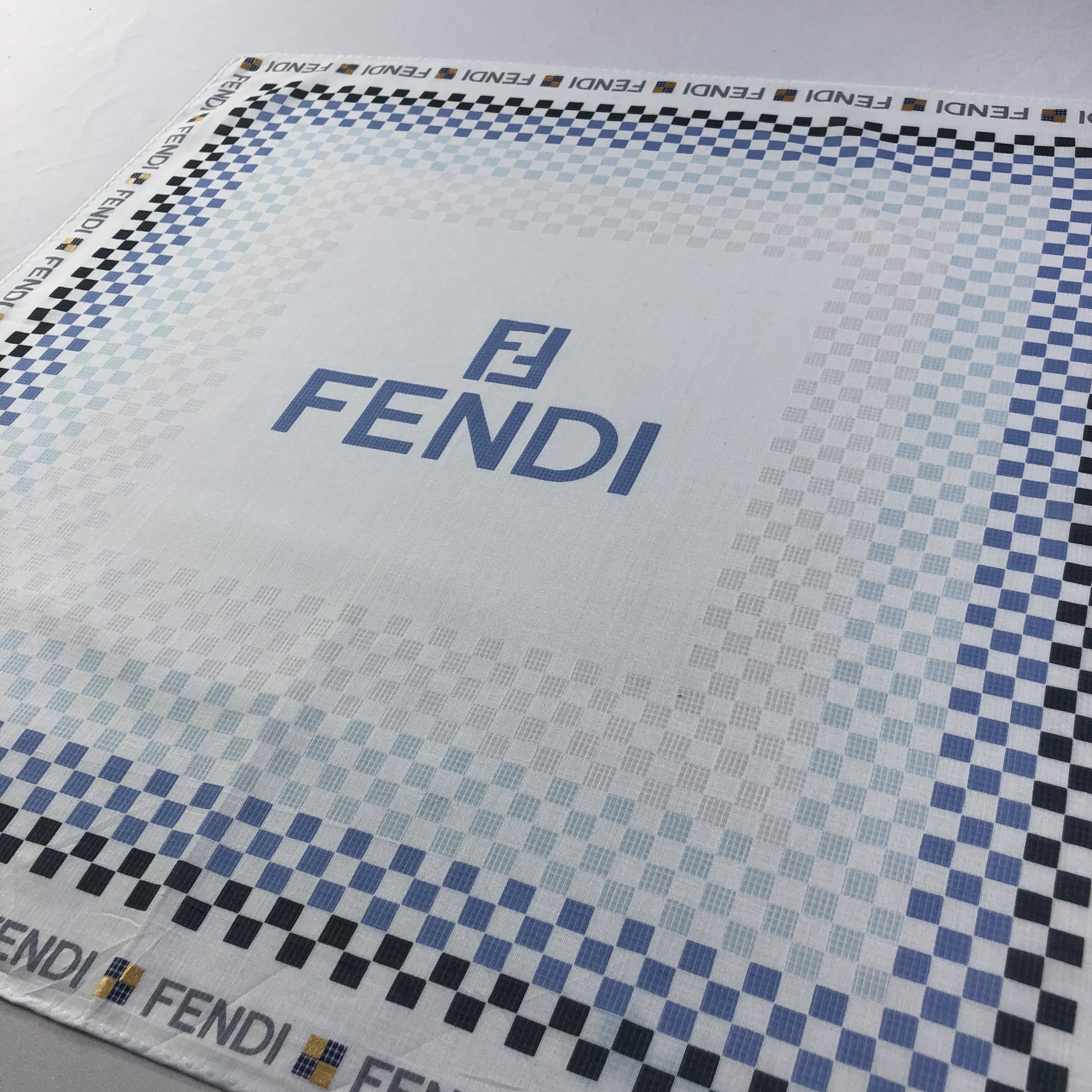 Vintage Fendi Big Logo Handkerchief Neckerchief Bandana H1730 Size ONE SIZE - 2 Thumbnail