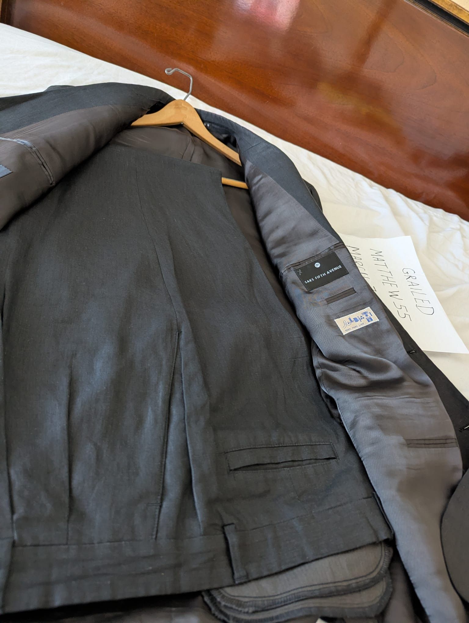 Hugo Boss Black Linen suit Size 44L - 4 Thumbnail