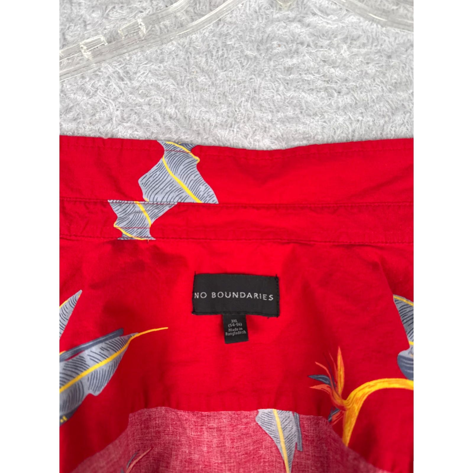 Vintage No Boundaries Shirt Mens 3XL XXXL Red Hawaiian Floral Cotton Blend Button-Up Size US XXL / EU 58 / 5 - 3 Thumbnail