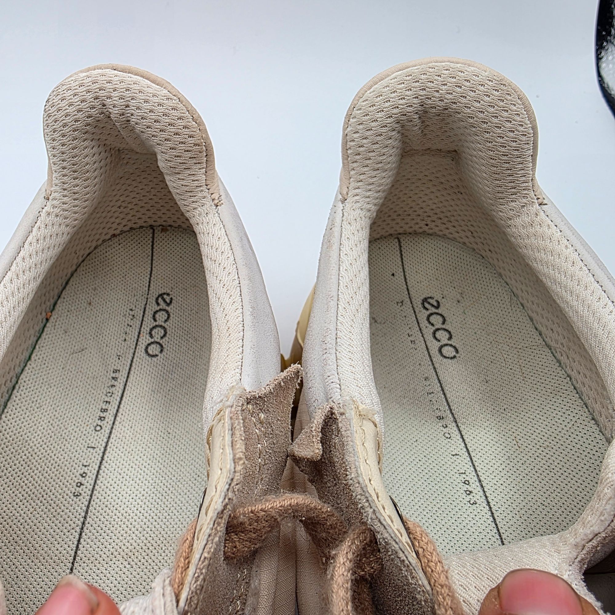 Ecco ECCO Retro Sneaker Womens Size 10.5 Beige Brown Shoes Casual Size US 10.5 / IT 40.5 - 9 Thumbnail