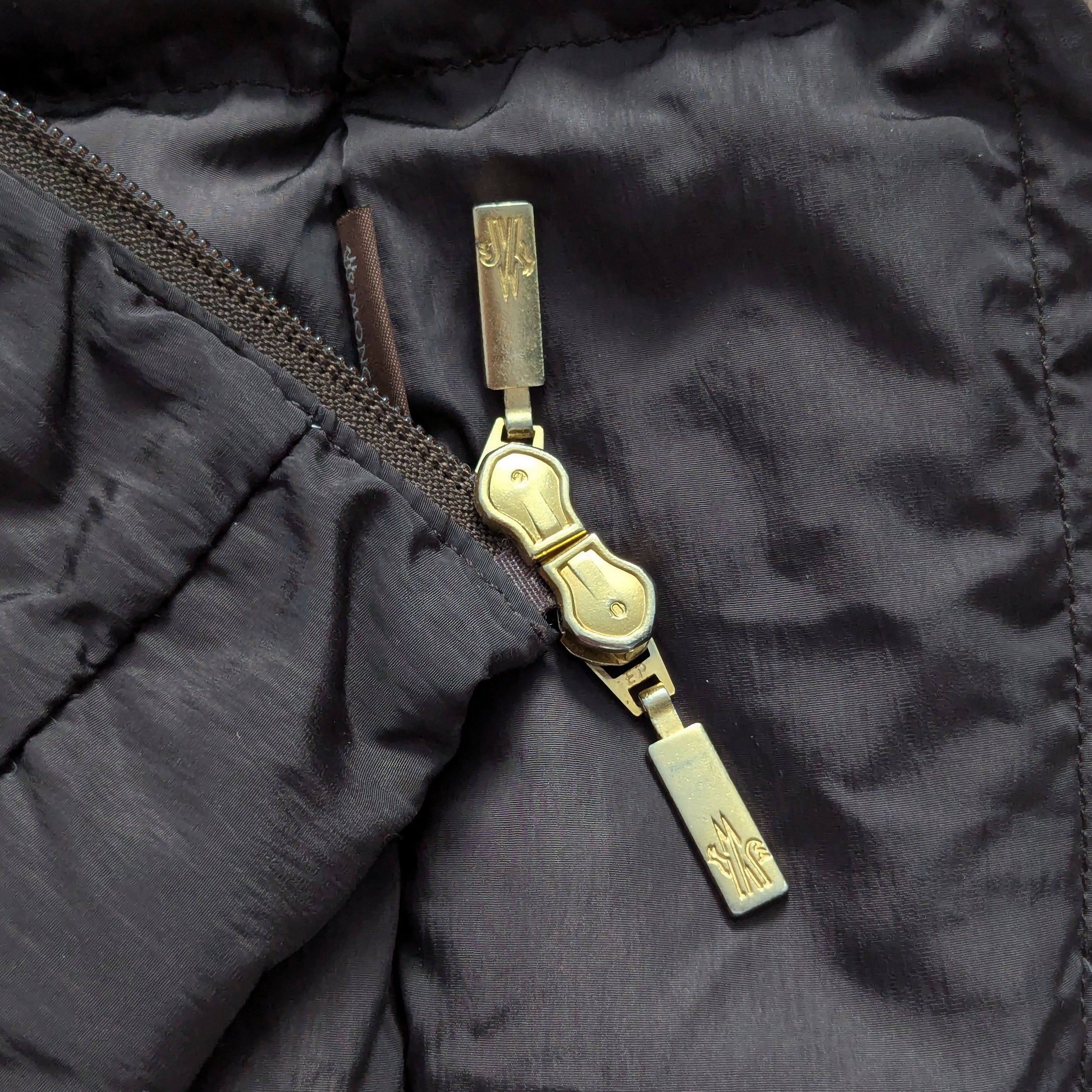 Moncler Vintage Moncler Women's Quilted Long Down Jacket Size 1 XS-S Size XS / US 0-2 / IT 36-38 - 10 Thumbnail