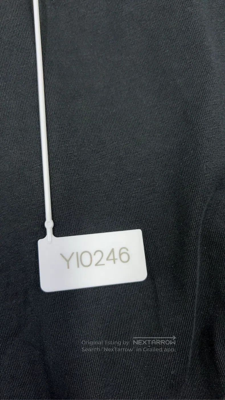 Balenciaga Balenciaga Inkblot blurred logo Size US M / EU 48-50 / 2 - 6 Thumbnail