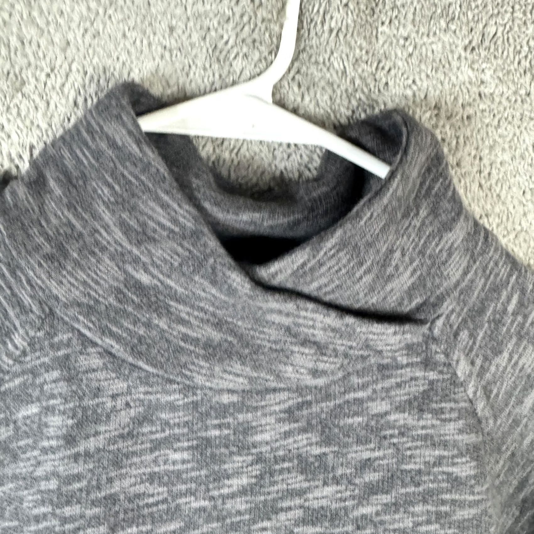 Prana prAna Sweater Tunic Womens M Gray Cowl Neck Long Sleeve Knit Pockets Size M / US 6-8 / IT 42-44 - 6 Thumbnail