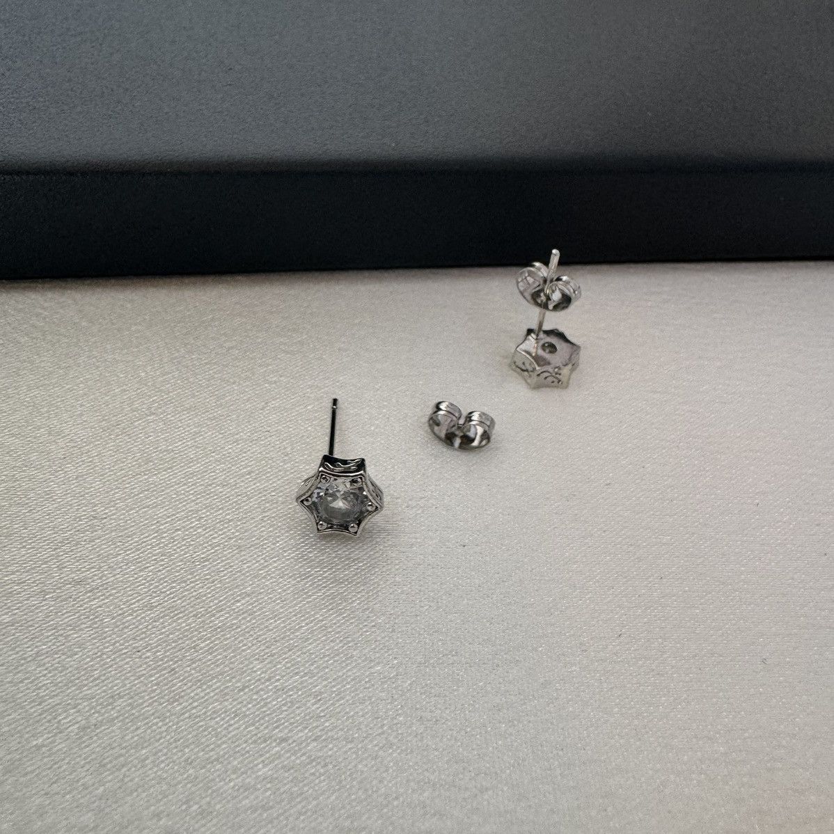 Other 6mm CZ Star Stud Earrings for Men Women Size ONE SIZE - 4 Thumbnail