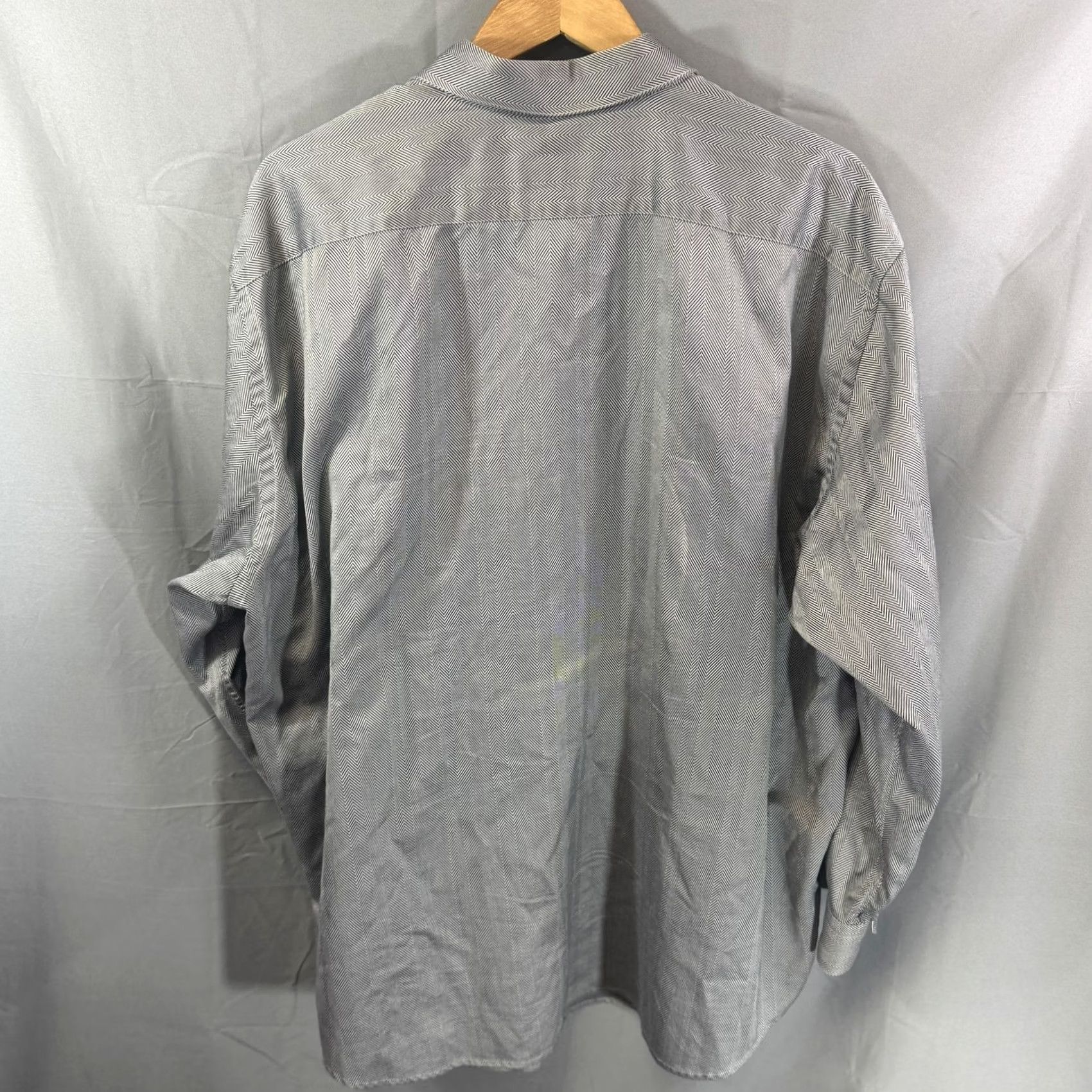 Robert Graham VINTAGE? No. Size US XXL / EU 58 / 5 - 2 Thumbnail