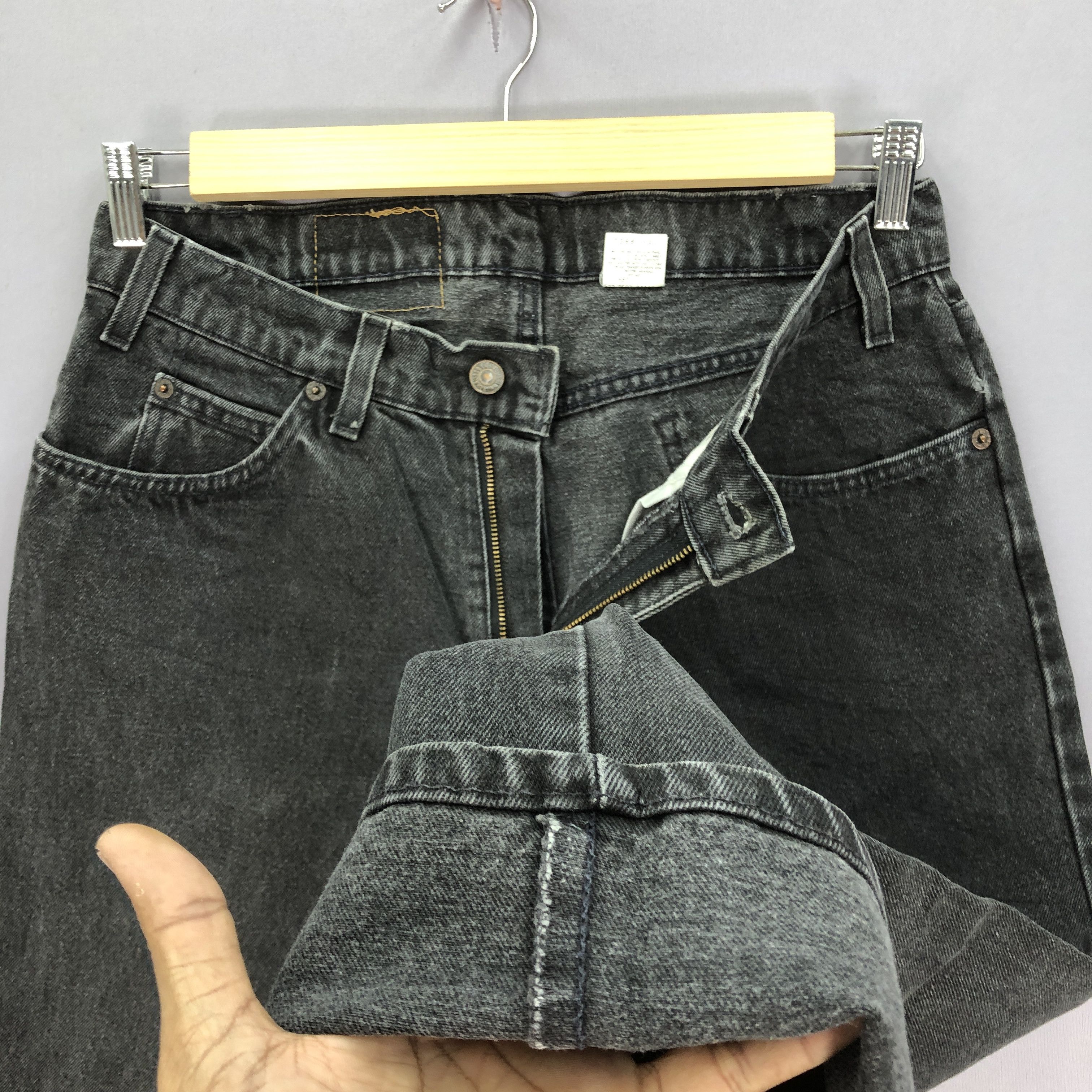 Jean Vintage Levis 550 Orange Tab Jeans Levi's Super Black Denim Size US 30 / EU 46 - 11 Thumbnail