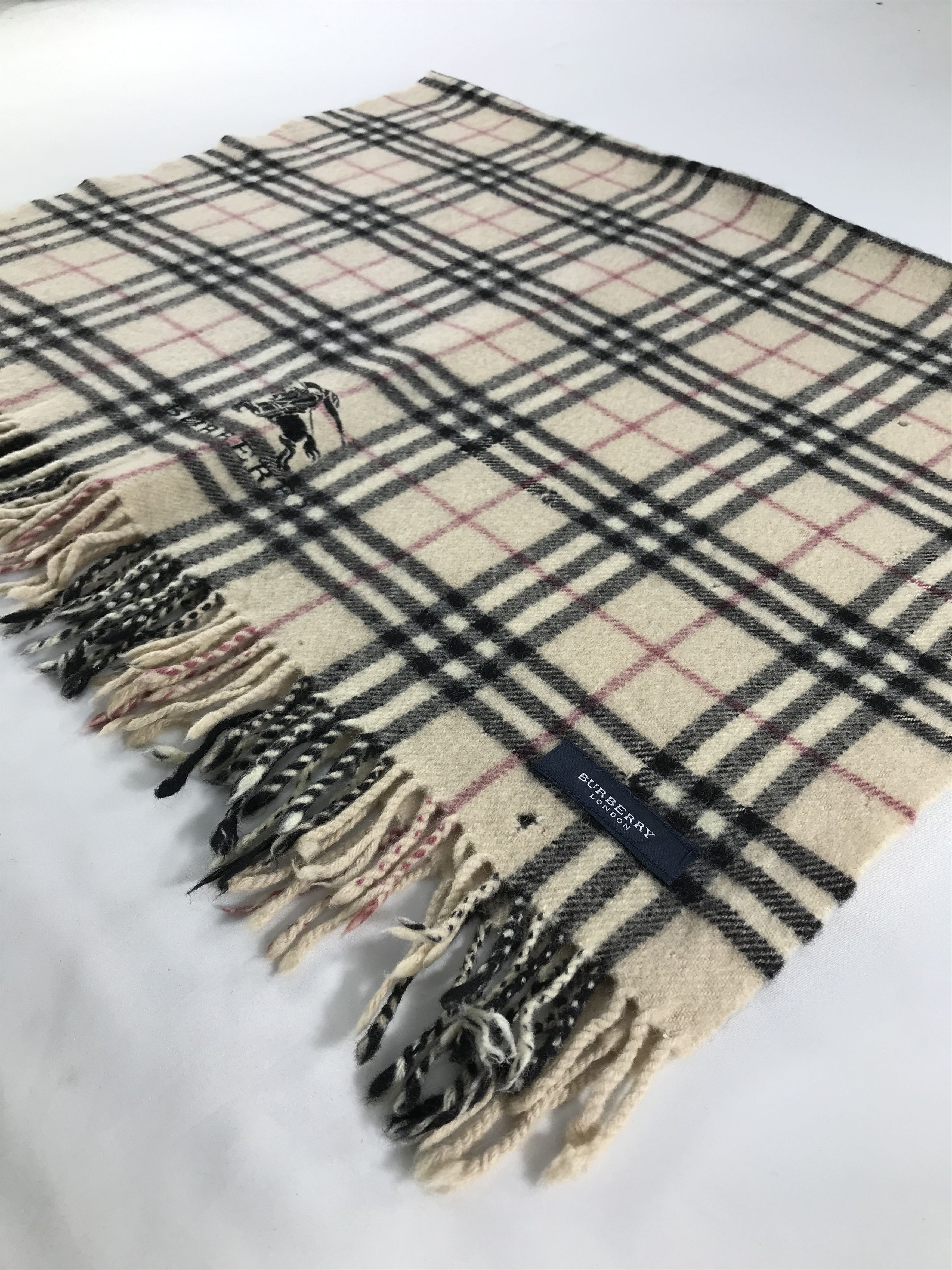 Burberry Vintage Burberry Scarf/Muffler/Neckwear MF945 Size ONE SIZE - 2 Thumbnail
