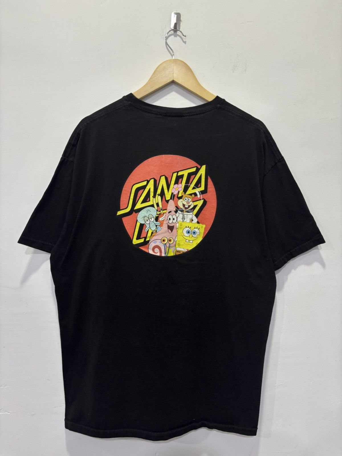Santa Cruz x Spongebob Tshirt
