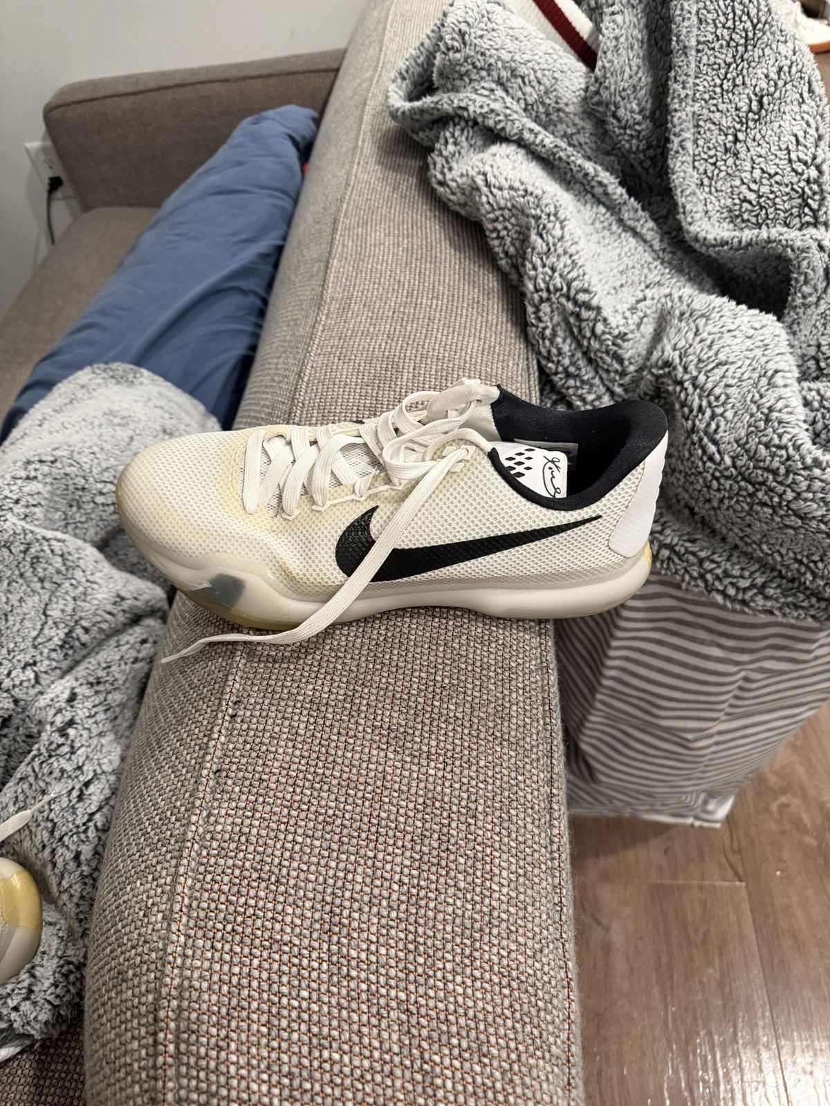 Nike Nike Kobe X White sz 10.5 Size US 10.5 / EU 43-44 - 7 Thumbnail