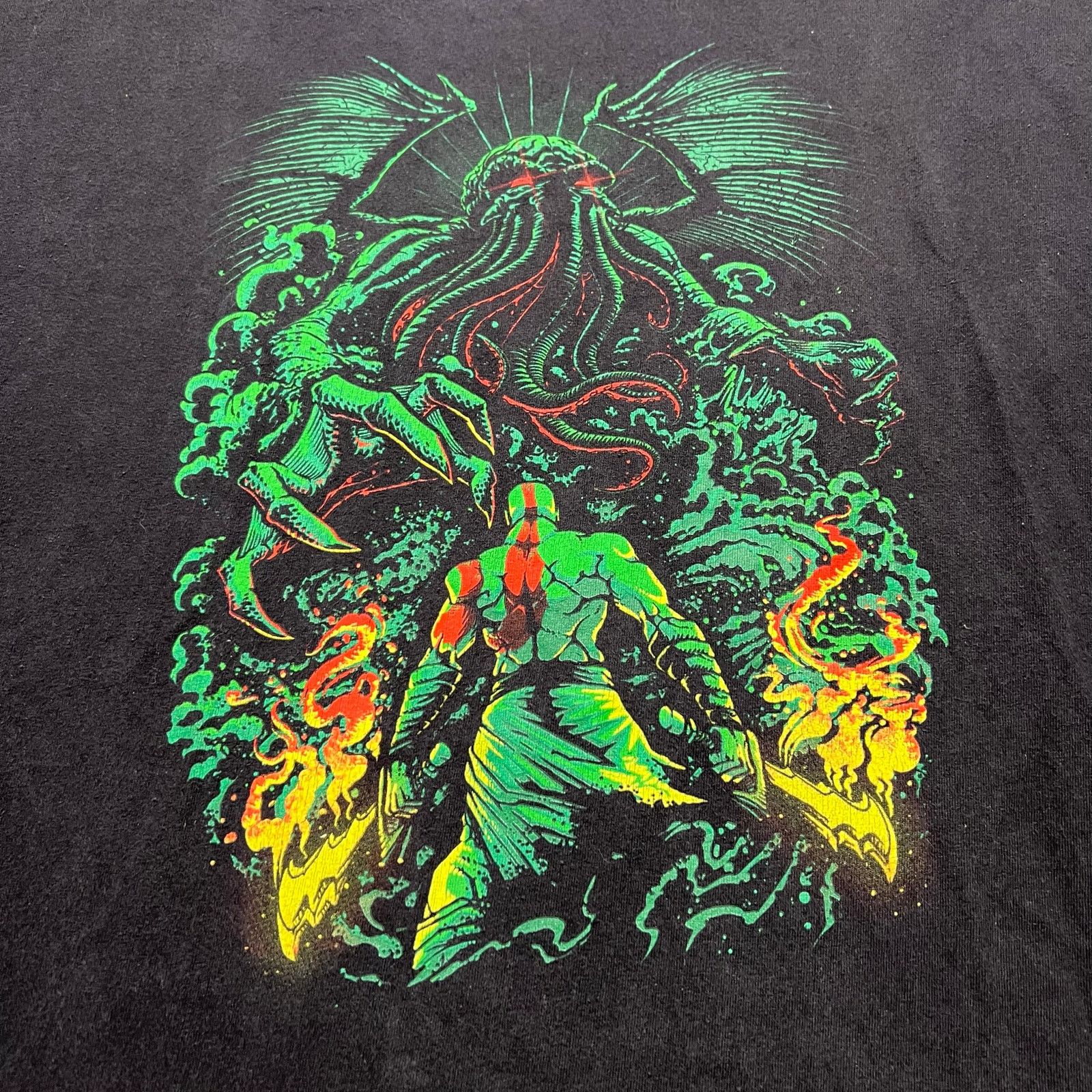 Vintage Vintage God of War Clash of the old Gods Men T-Shirt Sz L Size US L / EU 52-54 / 3 - 2 Thumbnail