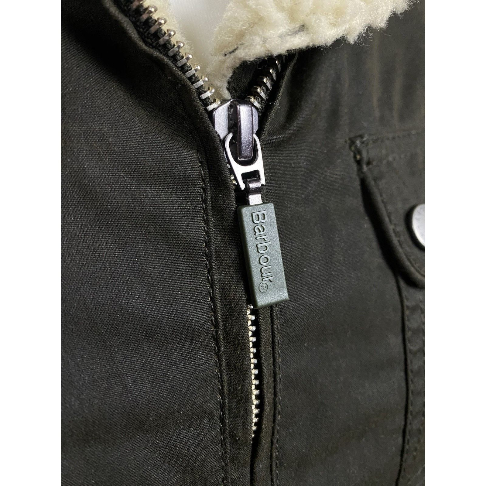 Barbour Barbour Howman Women's Green Waxed Insulated Winter Parka Ja Size M / US 6-8 / IT 42-44 - 8 Thumbnail