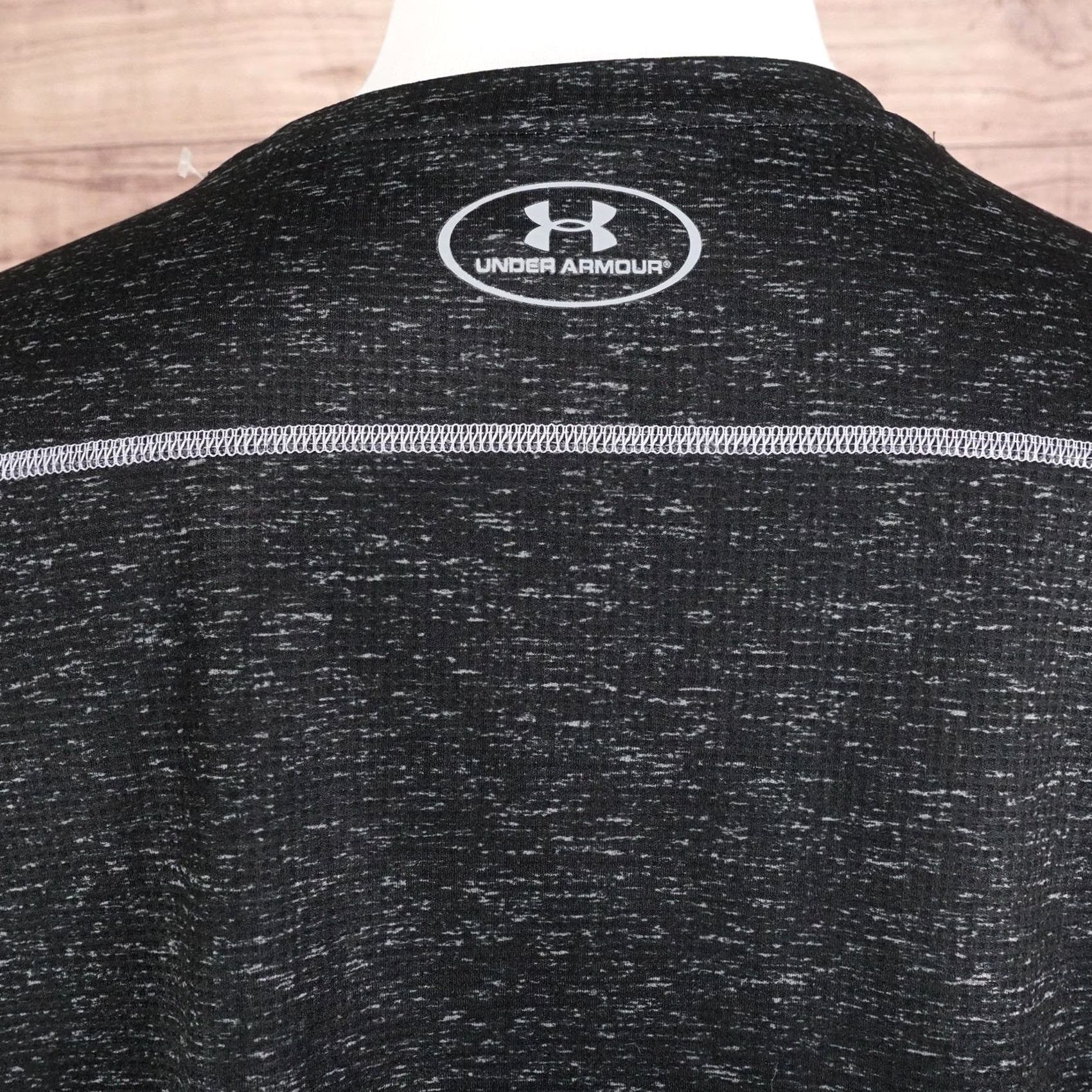 Under Armour Under Armour Shirt Mens 2XL Black HeatGear Long Sleeve Moisture Wicking Active Jersey Crew Neck Raglan Sleeve Loose Fit Sports Size US XXL / EU 58 / 5 - 5 Thumbnail