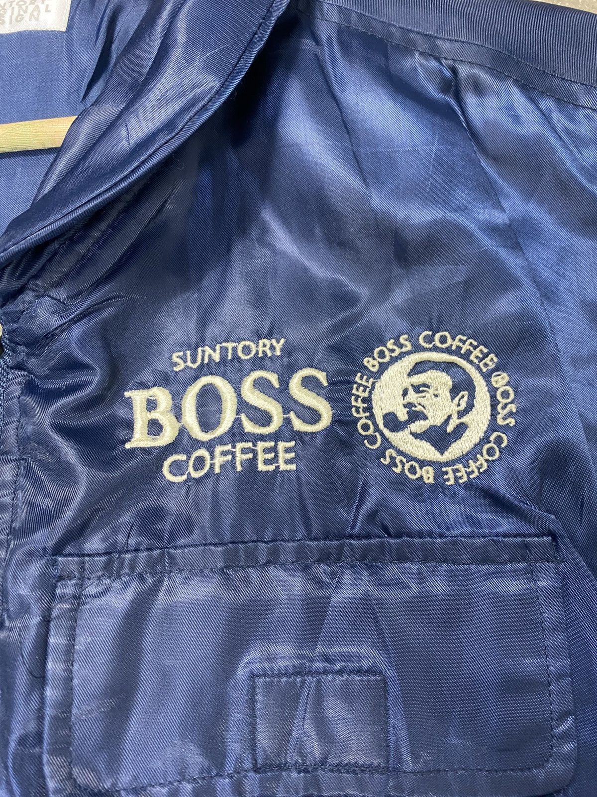Japanese Brand Vintage 90s Suntory Boss Coffee Nylon Sleeveless/Vest Jacket Size US L / EU 52-54 / 3 - 8 Thumbnail
