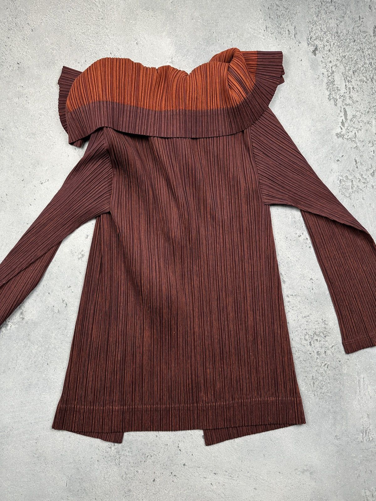 Pleats Please Issey Miyake Rare Pleats Please Issey Miyake Cardigan Dual-Button Pleated Size ONE SIZE - 11 Thumbnail
