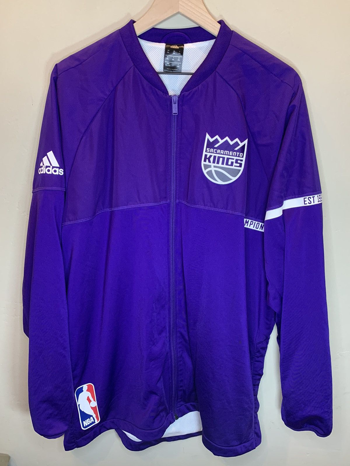 Adidas *RARE* Sacramento Kings NBA Adidas Team Issue Warm-Up Jacket Size US XXL / EU 58 / 5 - 1 Thumbnail