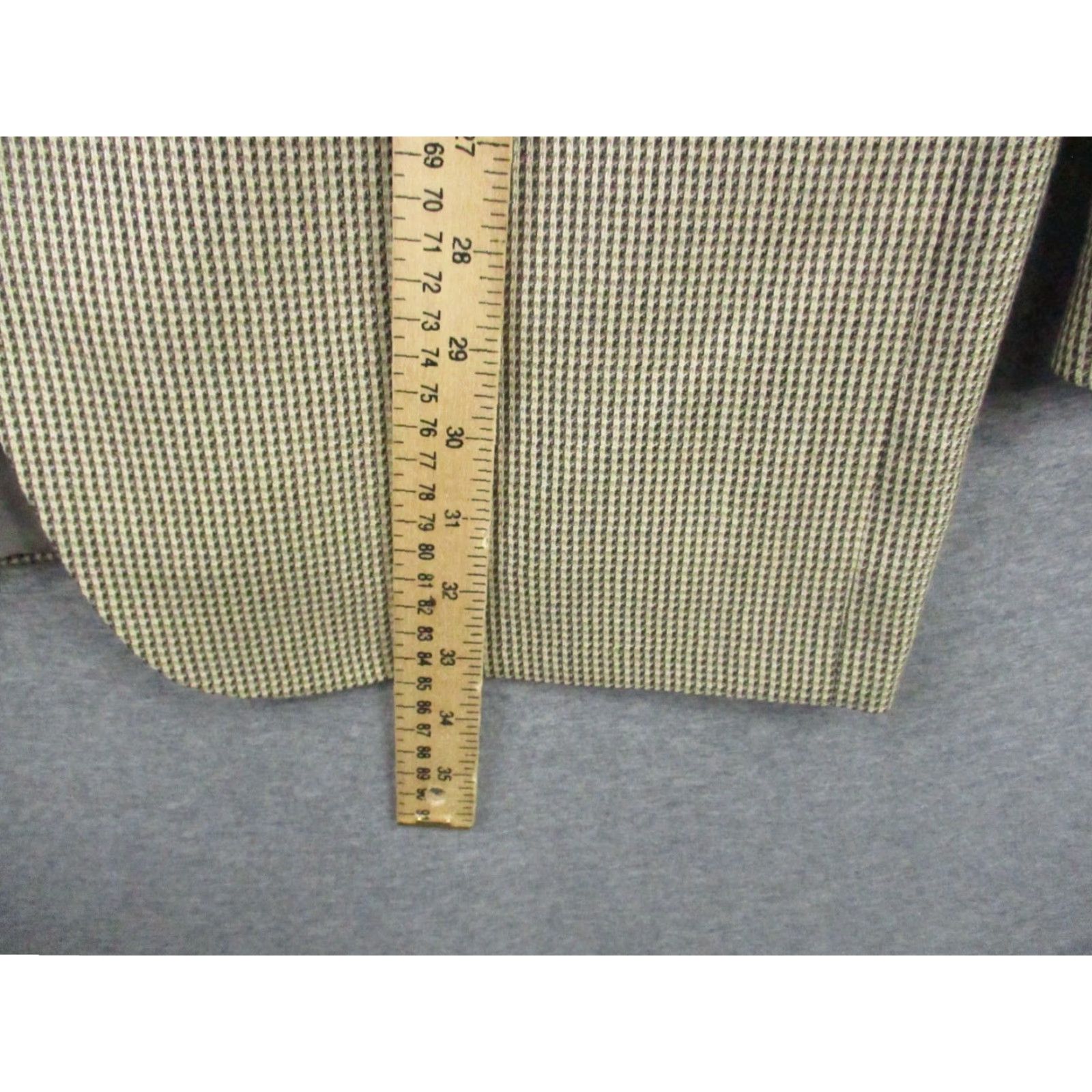 Jack Victor VINTAGE Jack Victor Sport Coat 44 L Beige Herringbone Blazer Glenwood Bamboo Wool Jacket Short Size 44R - 3 Thumbnail