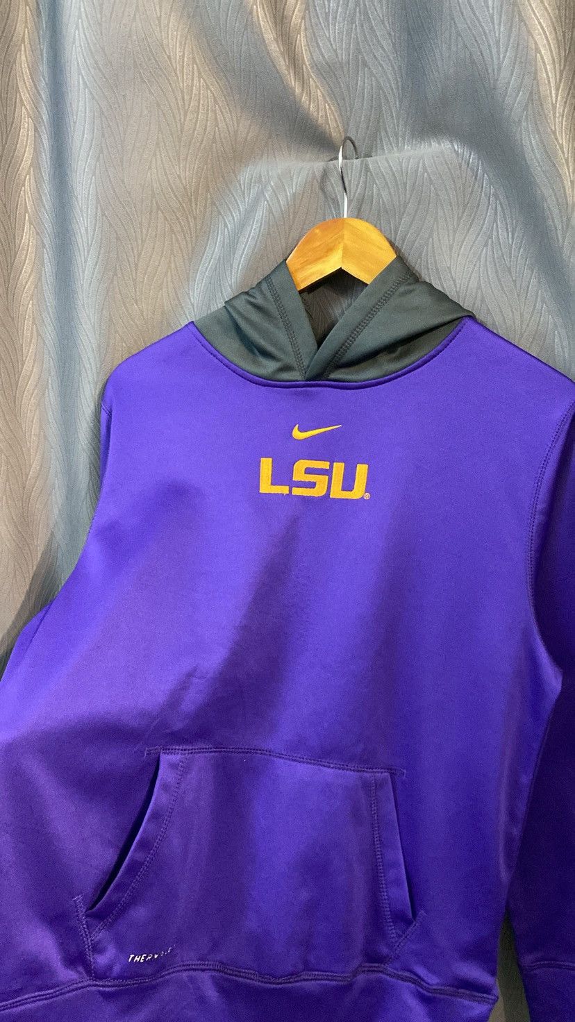 NCAA × Nike × Vintage NIKE CENTER X NCAA LSU TIGERS PURPLE HOODIE SMALL Size US XS / EU 42 / 0 - 2 Thumbnail
