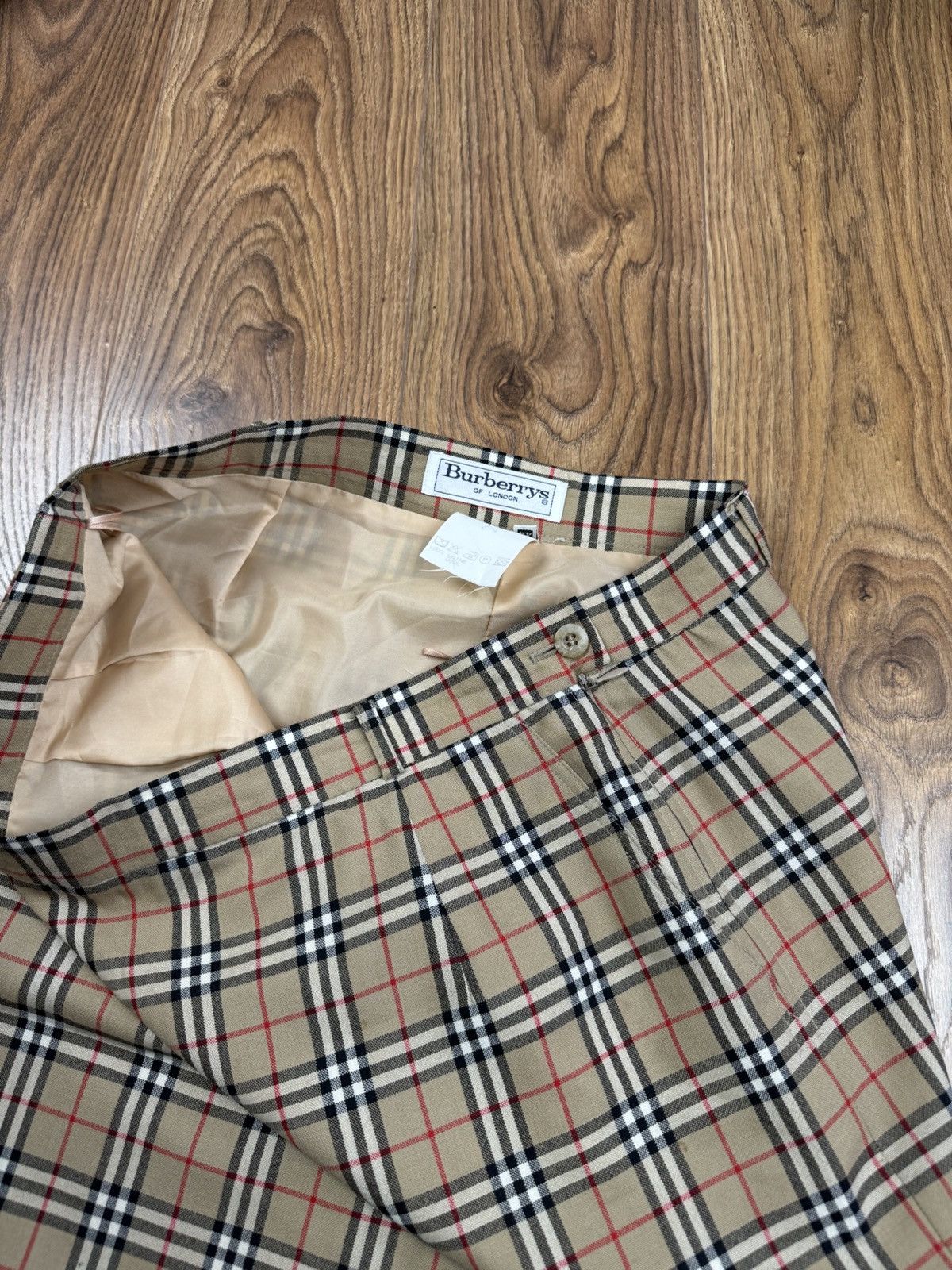 Burberry Vintage wool skirt Burberry Nova Check 90s original Size 32" / US 10 / IT 46 - 2 Thumbnail