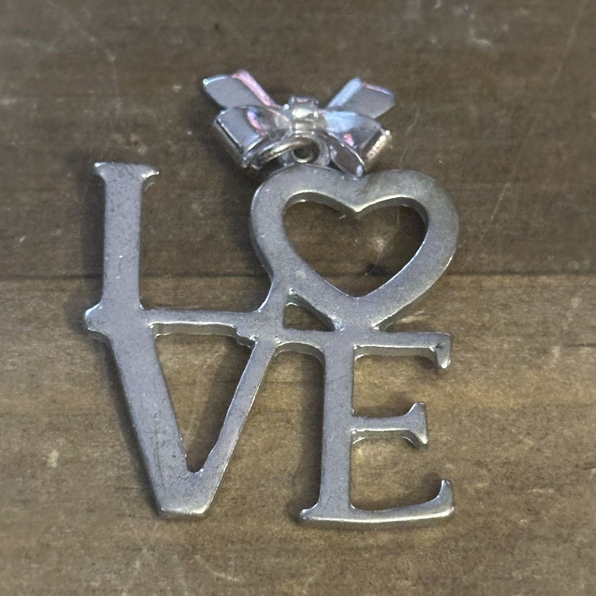 Vintage Vintage stacked Love pendant Size ONE SIZE - 2 Thumbnail
