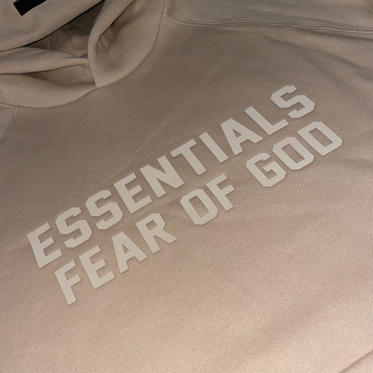 Fear of God Fear of God Essentials Hoodie Sand SS23 Size Medium Size US M / EU 48-50 / 2 - 3 Thumbnail