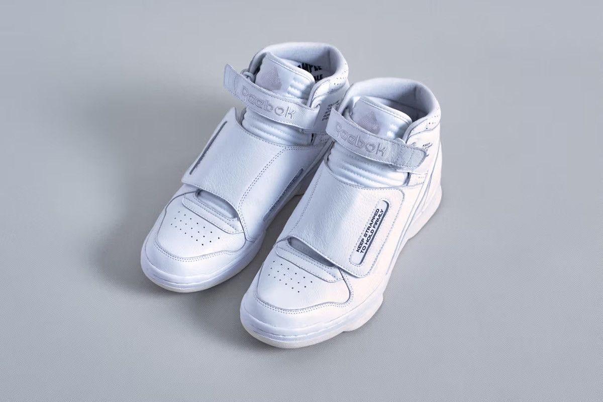 Mountain Research FW7898 REEBOK ALiEN STOMPER PORCELAiN GENERAL RESEARCH JAPAN Size US 11 / EU 44 - 19 Thumbnail