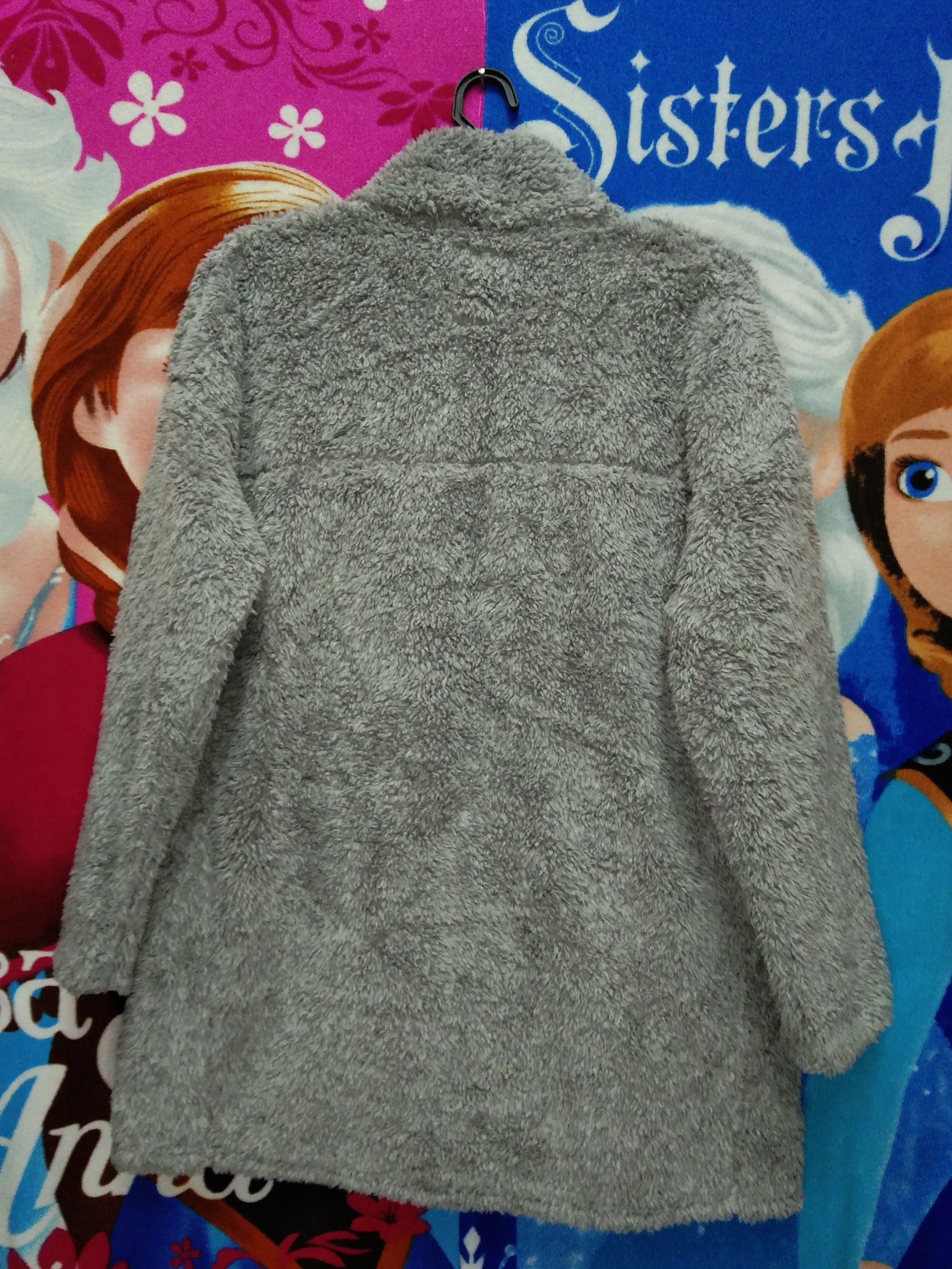 Japanese Brand × MOUSSY AZUL SOFT AND FLUFFY BUTTONLESS JACKET Size ONE SIZE - 5 Thumbnail