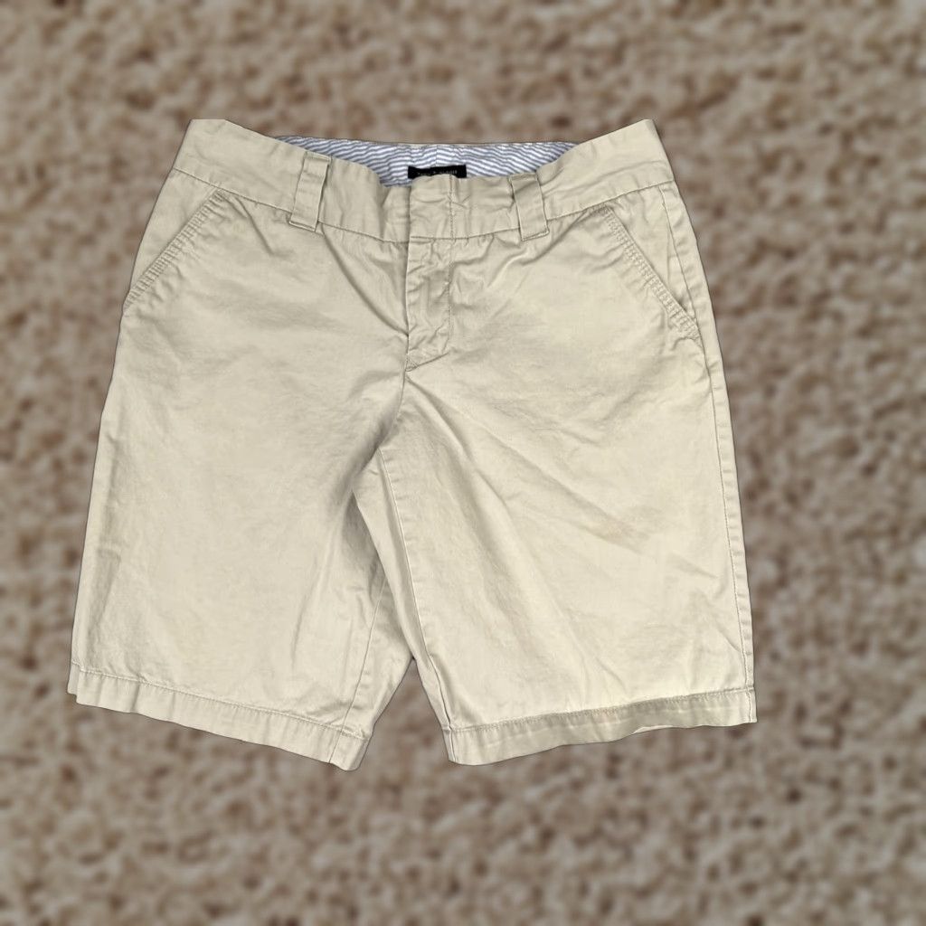 Tommy Hilfiger Tommy Hilfiger Shorts Womens 6 Beige Chino Twill Flat Front Casual Summer 28x10 Size 28" / US 6 / IT 42 - 1 Thumbnail