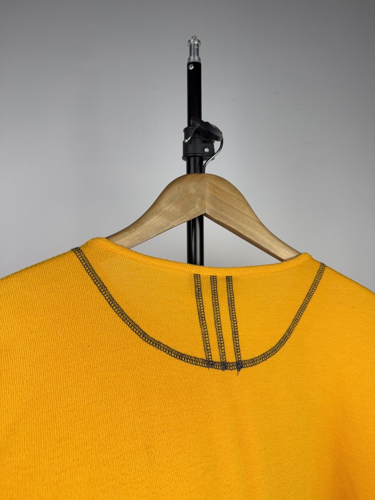 Adidas Vintage 90s Adidas Retro Tee Y2K Contrast Stitch Size US XL / EU 56 / 4 - 11 Thumbnail
