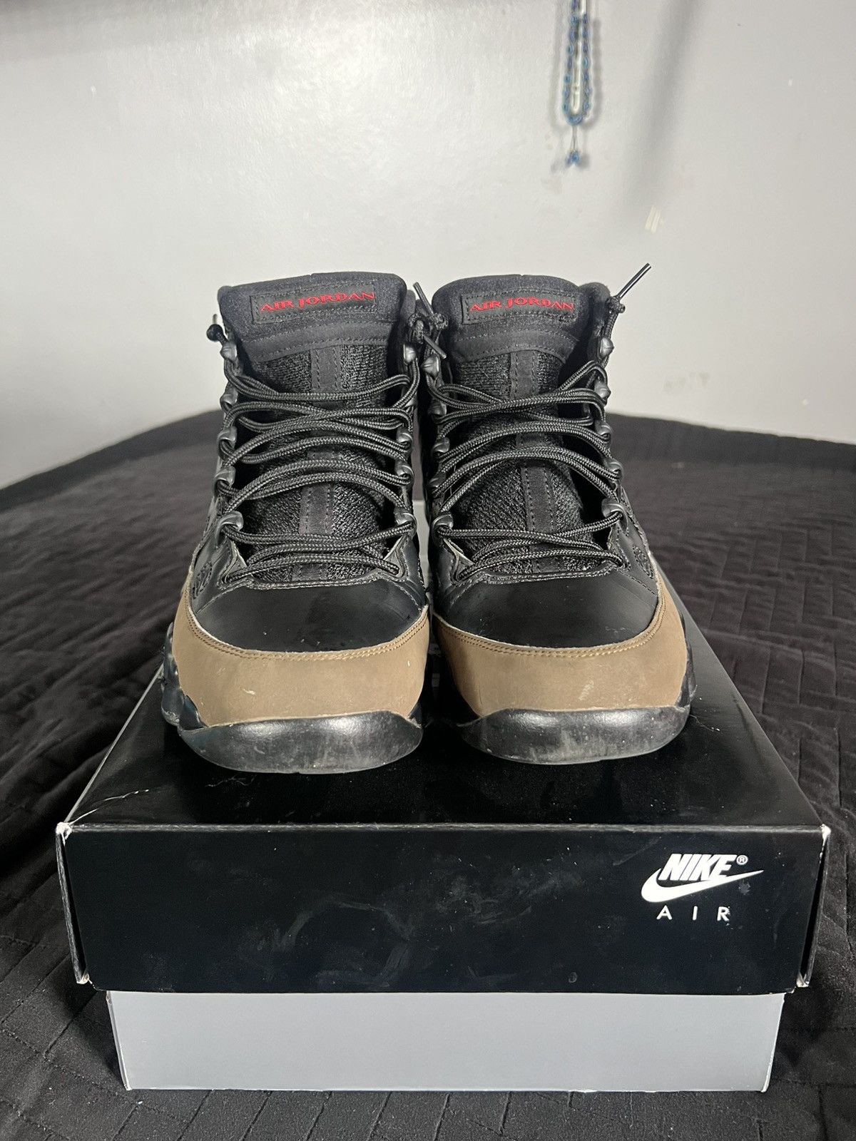 Jordan Brand × Nike Air Jordan 9 “Olive” 2012 Retro Size US 7.5 / EU 40-41 - 3 Thumbnail