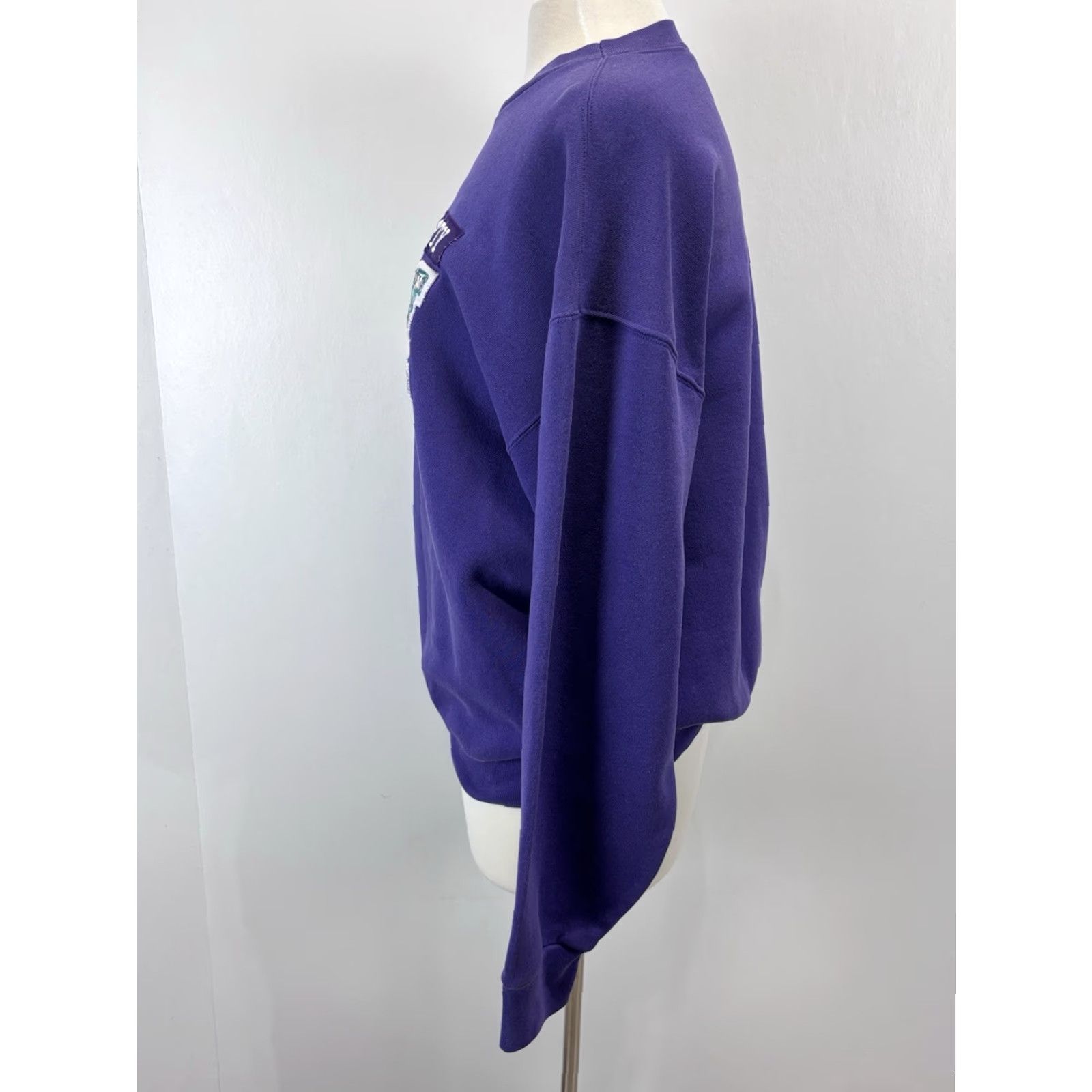 X-LARGE VINTAGE Nu Sportswear Auburn Mom Pullover Sweatshirt Women's XL Purple Floral 90s Fall Winter Size XL / US 12-14 / IT 48-50 - 2 Thumbnail