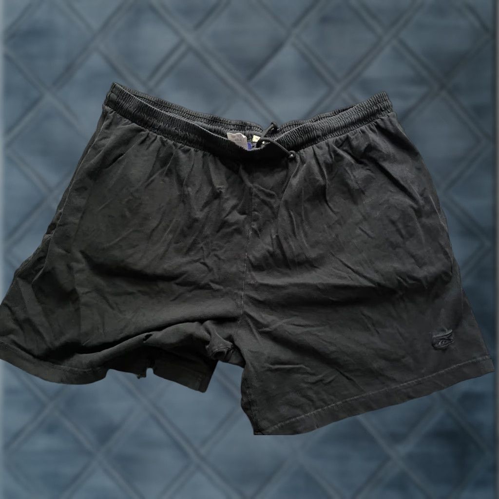 Reebok VINTAGE Reebok Black Shorts Basketball Athletic 2XL Adult Men Elastic Waist Drawstring 6.5in Inseam Solid Polyester Size US 39 - 1 Thumbnail