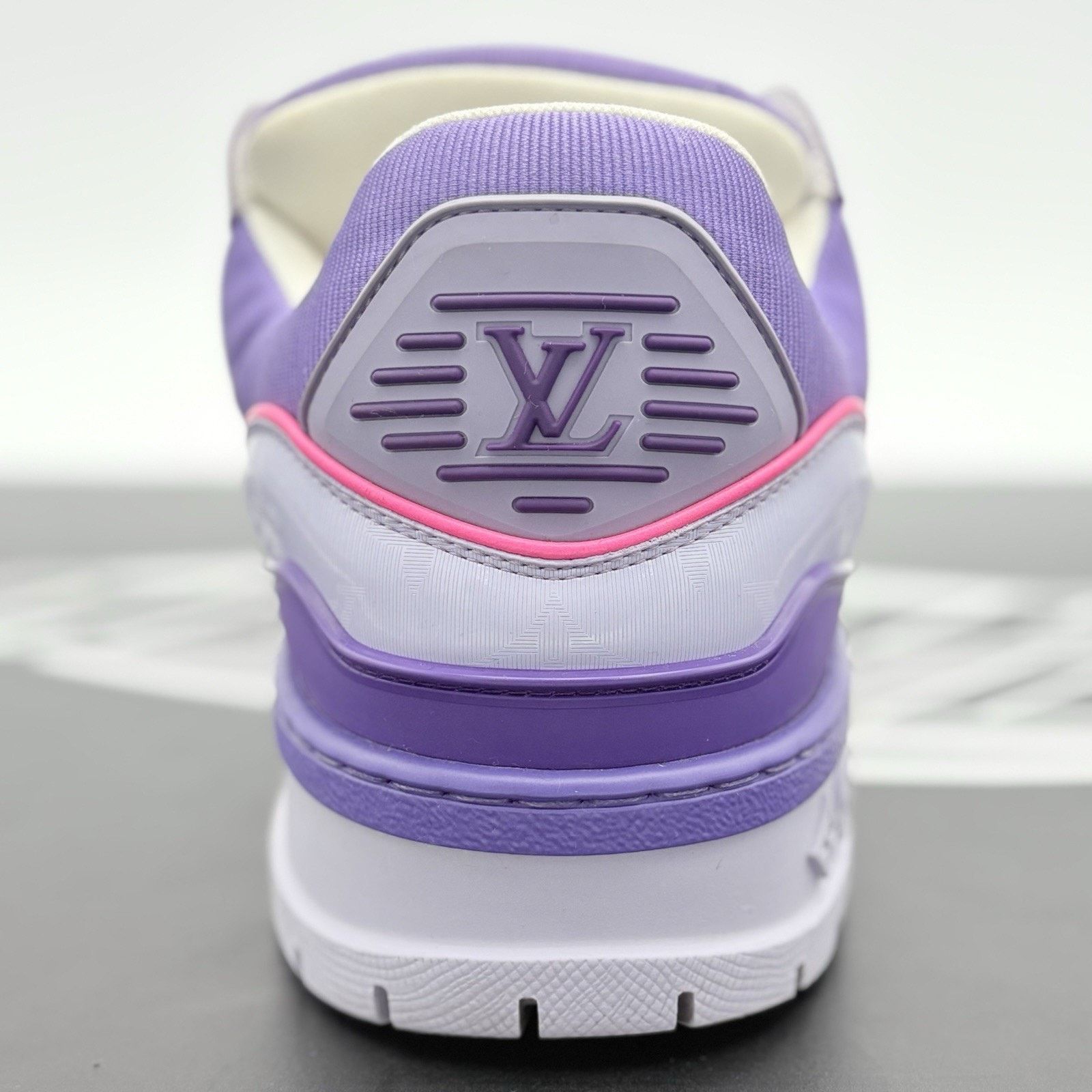 Louis Vuitton (9-9.5 US) Louis Vuitton Maxi ' Purple Pink ' | SUPER CLEAN! Size US 9 / EU 42 - 3 Thumbnail
