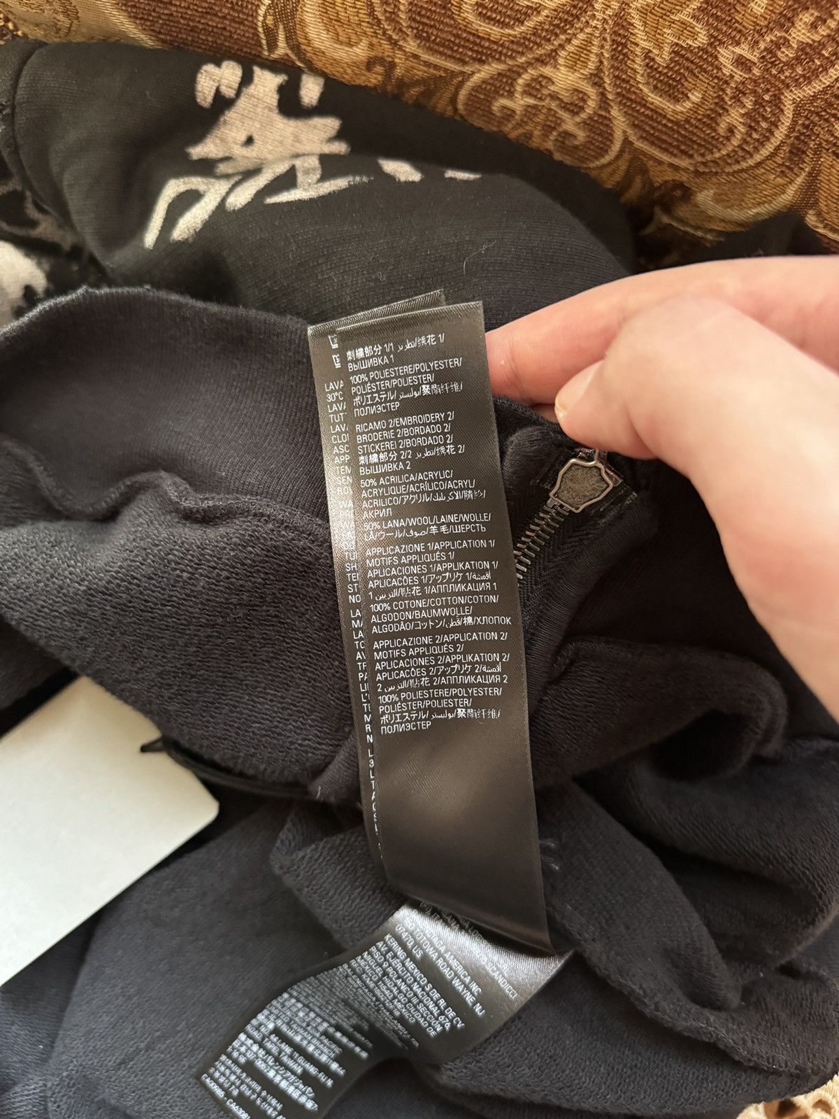 Balenciaga Balenciaga Graffiti Zip Hoodie Black Sz.S Size US S / EU 44-46 / 1 - 13 Thumbnail