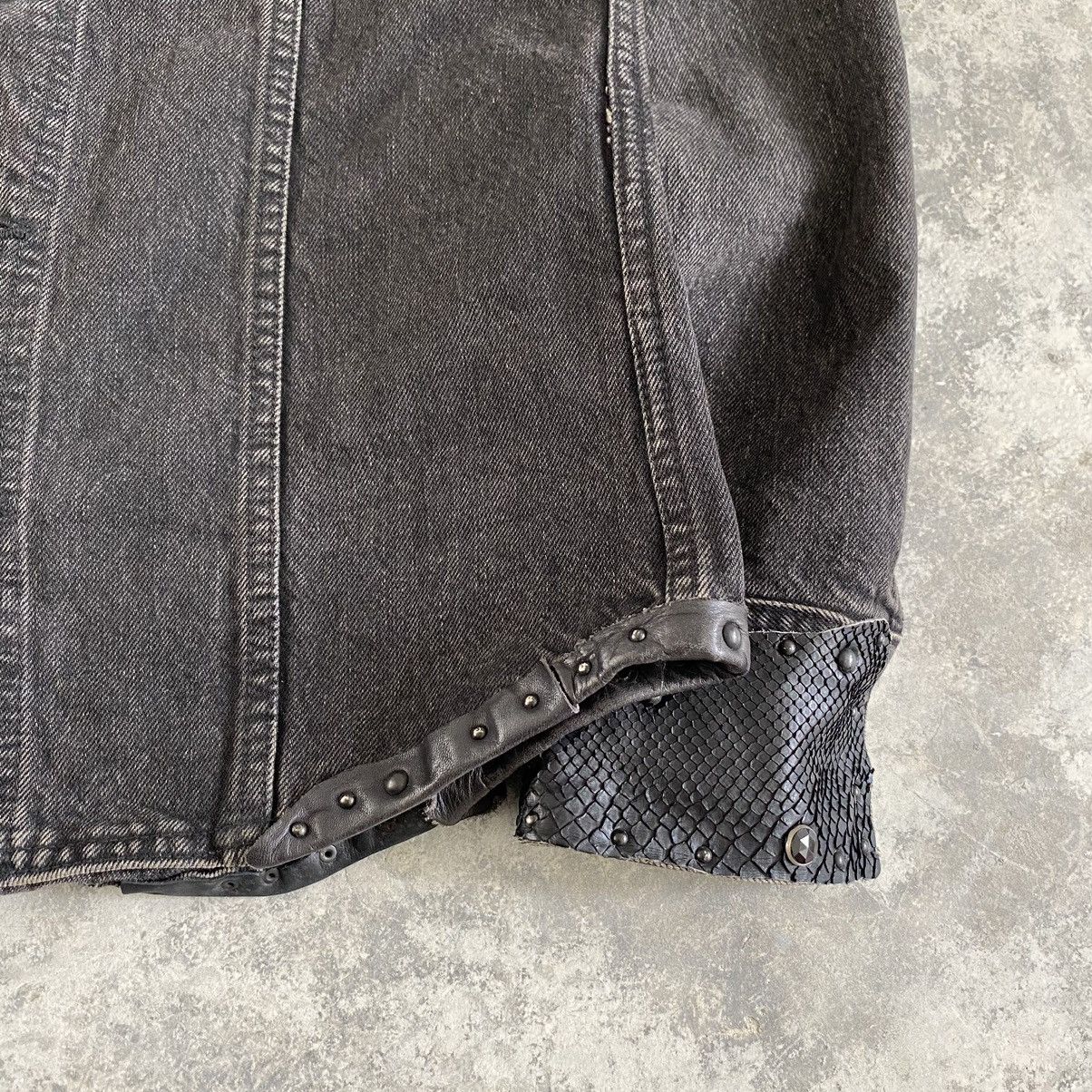 5351 POUR LES HOMMES 5351 Pour Les Homme Studded Distressed Fur Denim Jacket Size US S / EU 44-46 / 1 - 8 Thumbnail