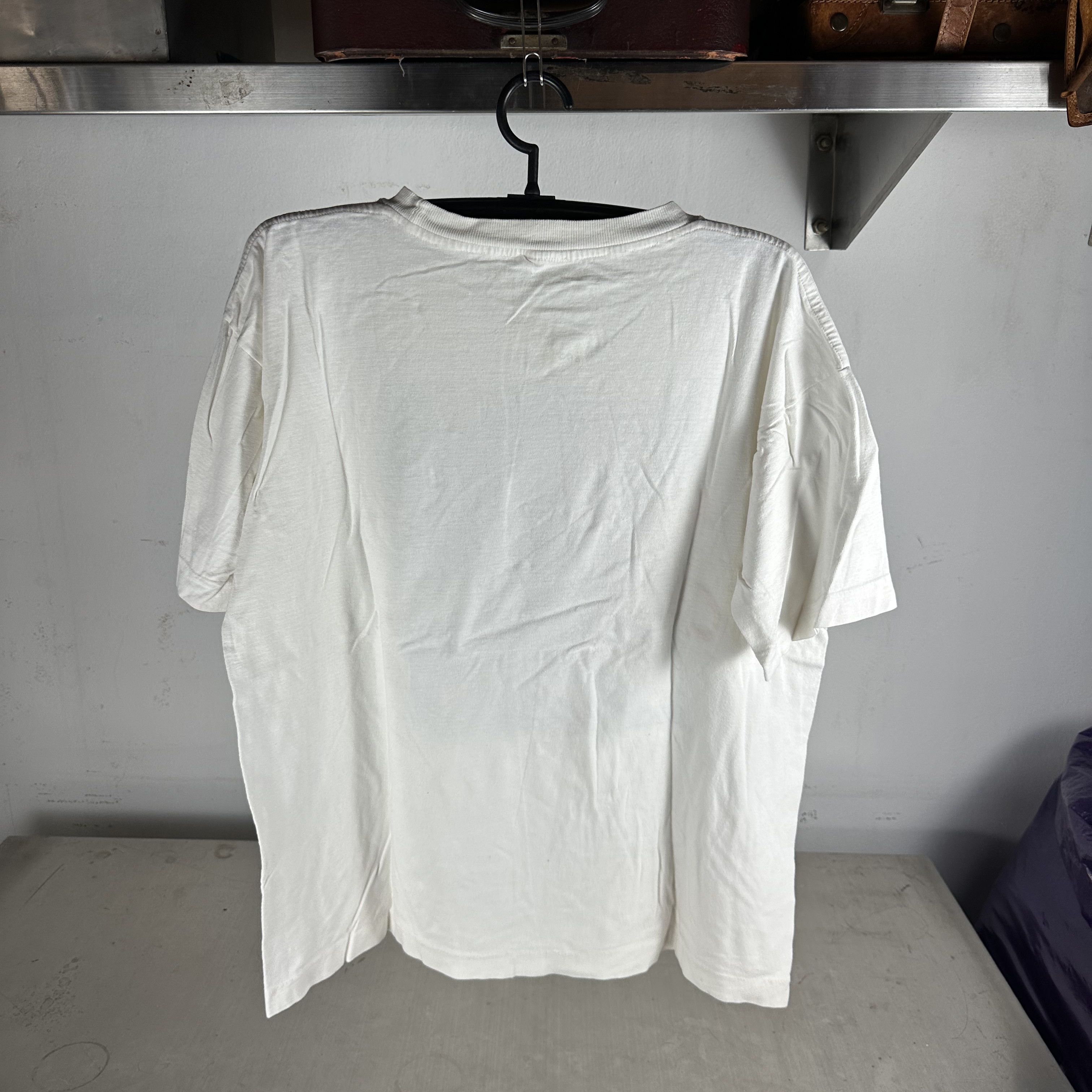 Vintage 1991 Body Glove Graphic Surf Gear Single Stitch T-shirt Size US XL / EU 56 / 4 - 9 Thumbnail
