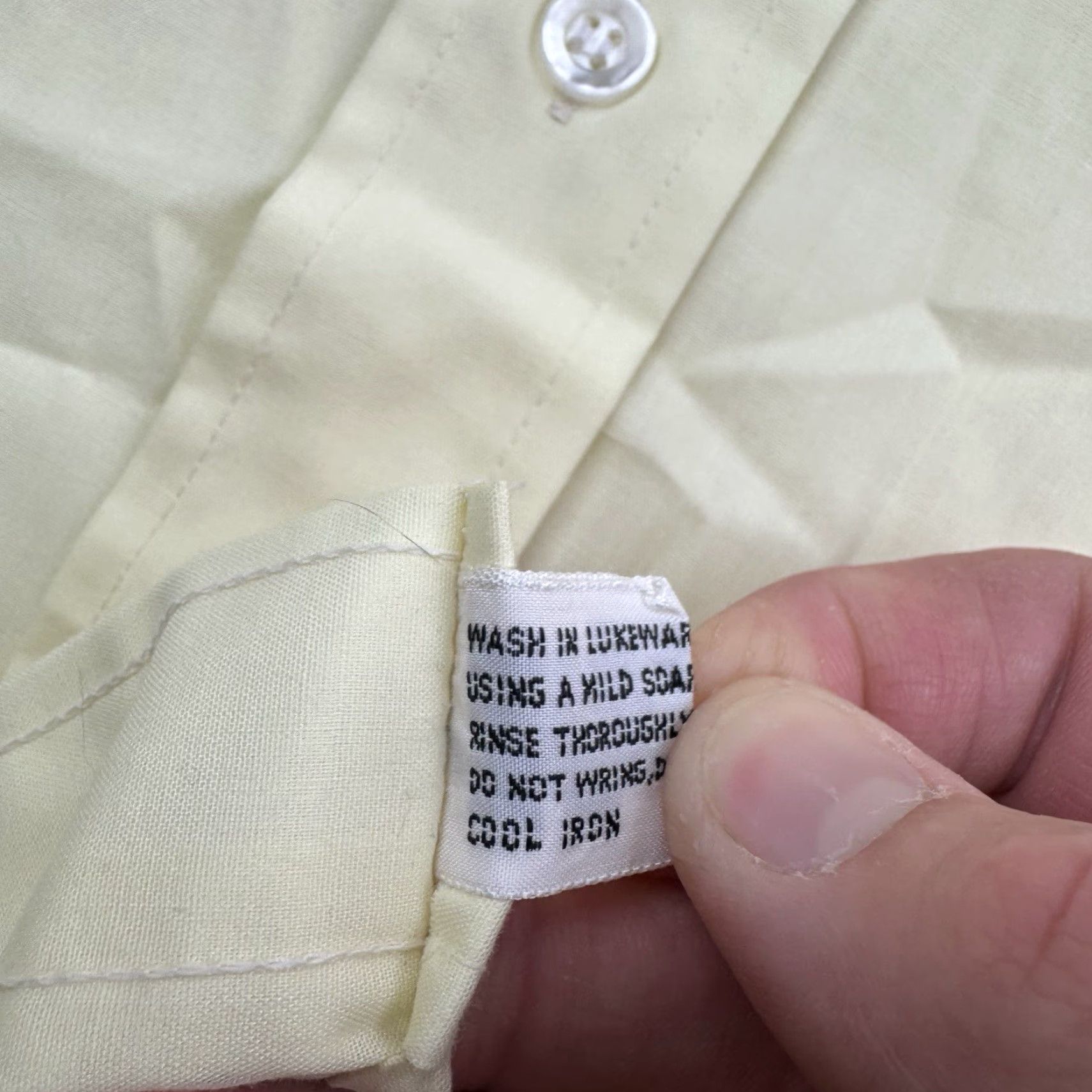 Vintage VINTAGE 1970s TG&Y Golden Button-Up Shirt Men Medium Yellow Classic 70s Size US M / EU 48-50 / 2 - 7 Thumbnail