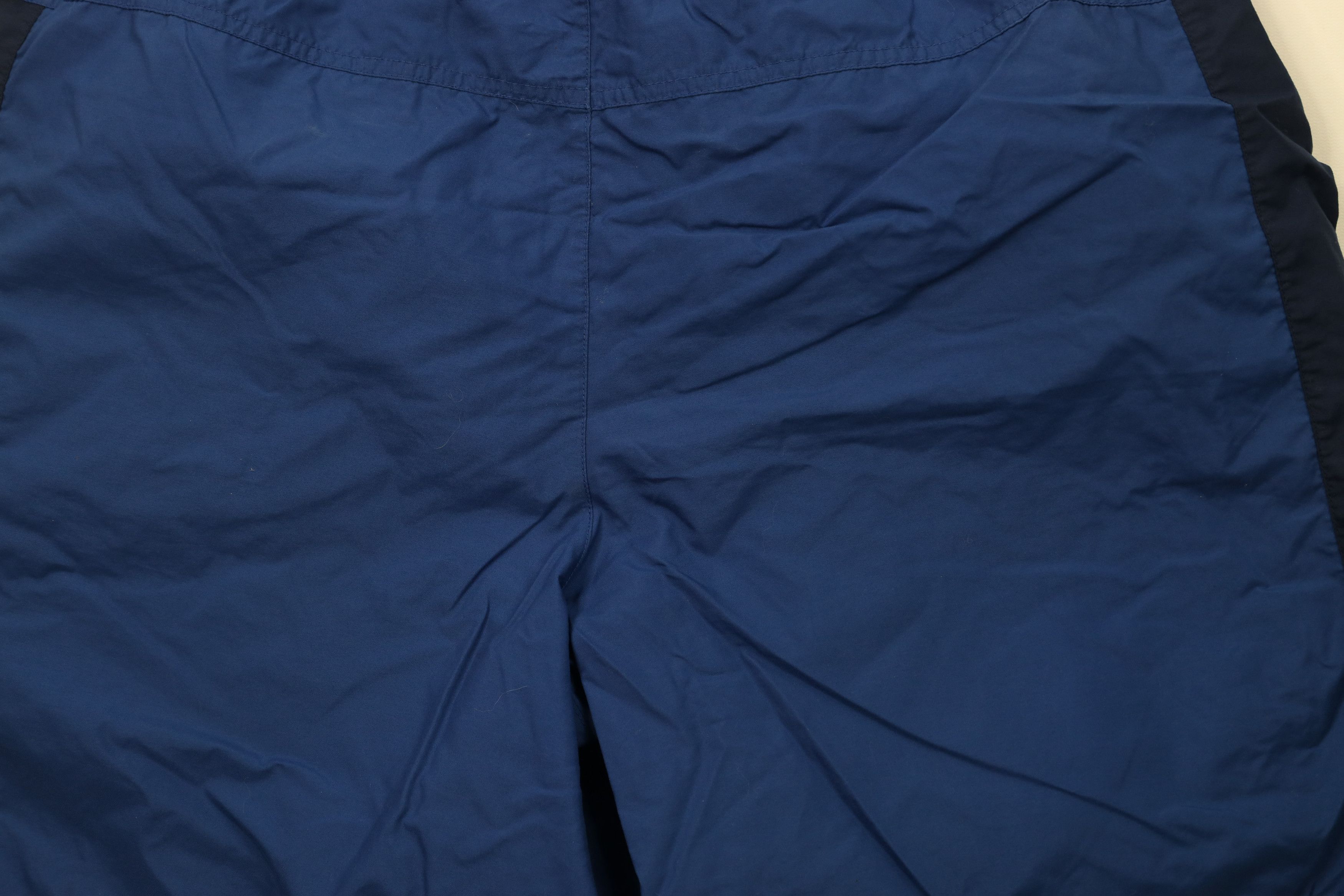 Nike Vintage Nike Spell Out Block Letter Lined Shorts Swim Trunks Size US 34 / EU 50 - 11 Thumbnail
