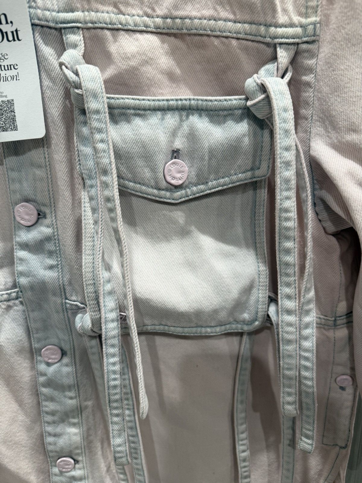 Louis Vuitton Louis Vuitton Bleached Pink Oversized Denim Jacket Size US M / EU 48-50 / 2 - 2 Thumbnail