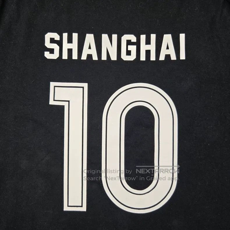 Balenciaga Balenciaga Manchester United Embroidered Football Short Sl Size US M / EU 48-50 / 2 - 4 Thumbnail