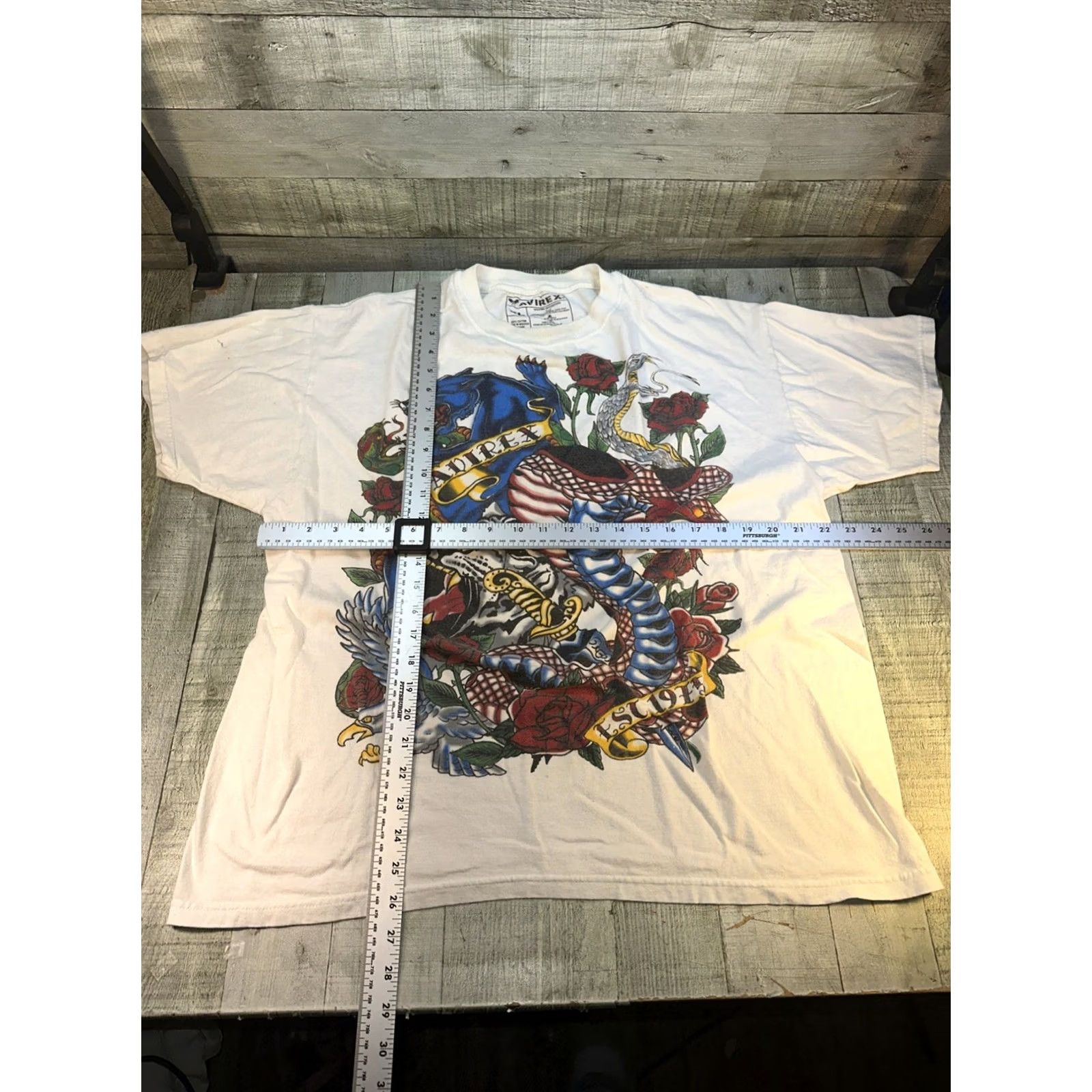 Avirex VINTAGE Avirex XL Graphic Tee Panther Snake Eagle Roses Tattoo Art Y2K USA Shirt Mens XL White USA Avirex Shirt Size US 36 / EU 52 - 3 Thumbnail