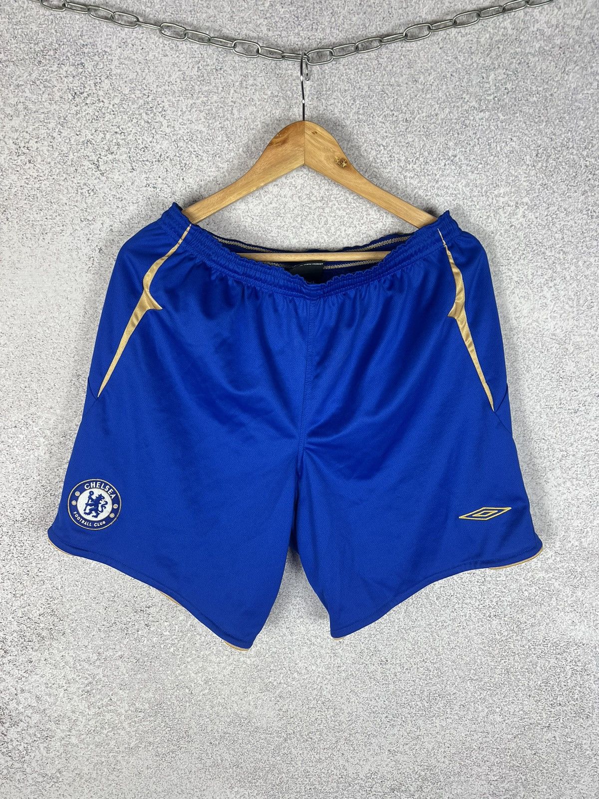 Umbro Vintage FC Chelsea Umbro 2005-2006 Football Shorts Soccer Size US 36 / EU 52 - 1 Thumbnail