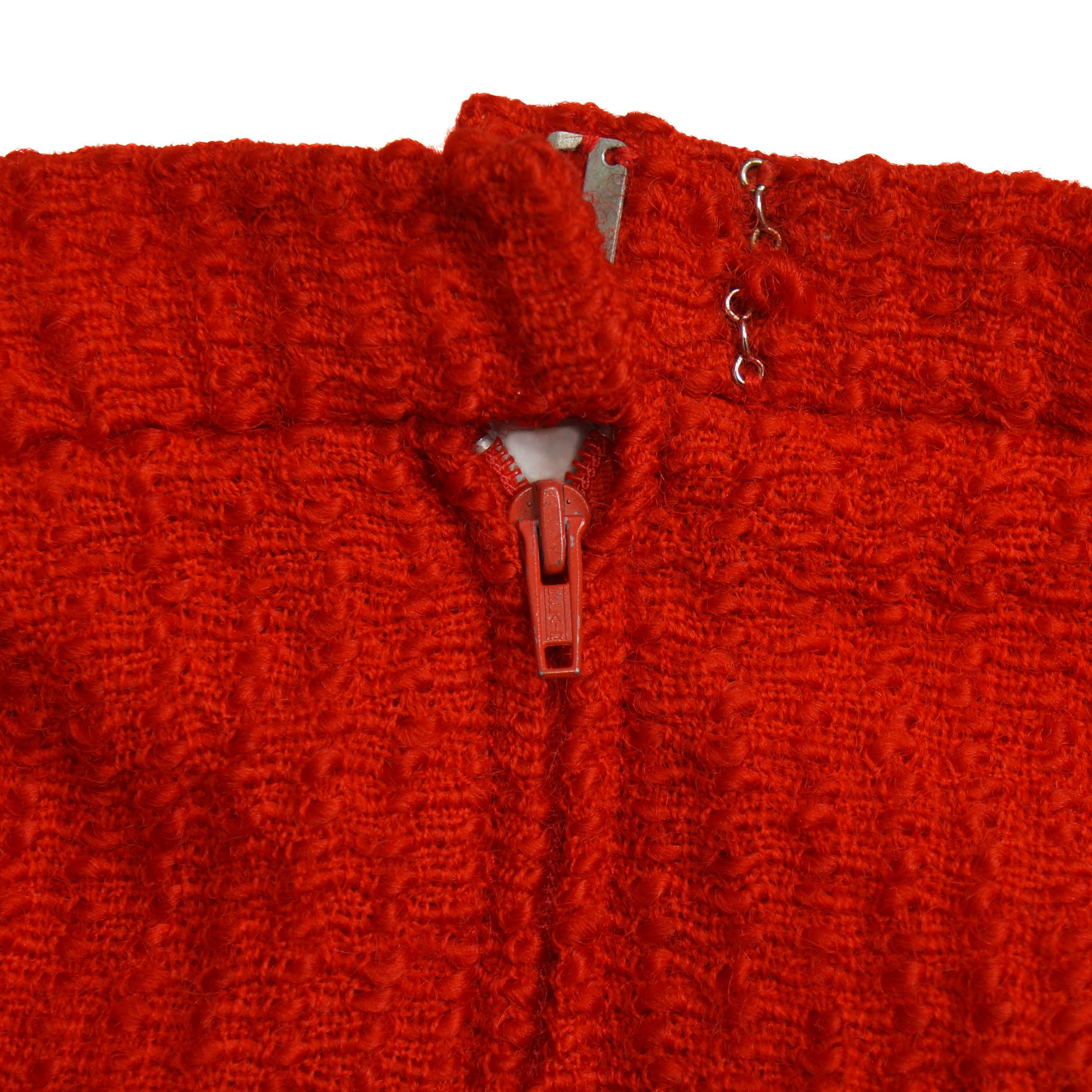 Chanel CHANEL Boutique 1978-1985 Red Tweed Jacket Suit Vintage Size M / US 6-8 / IT 42-44 - 12 Thumbnail