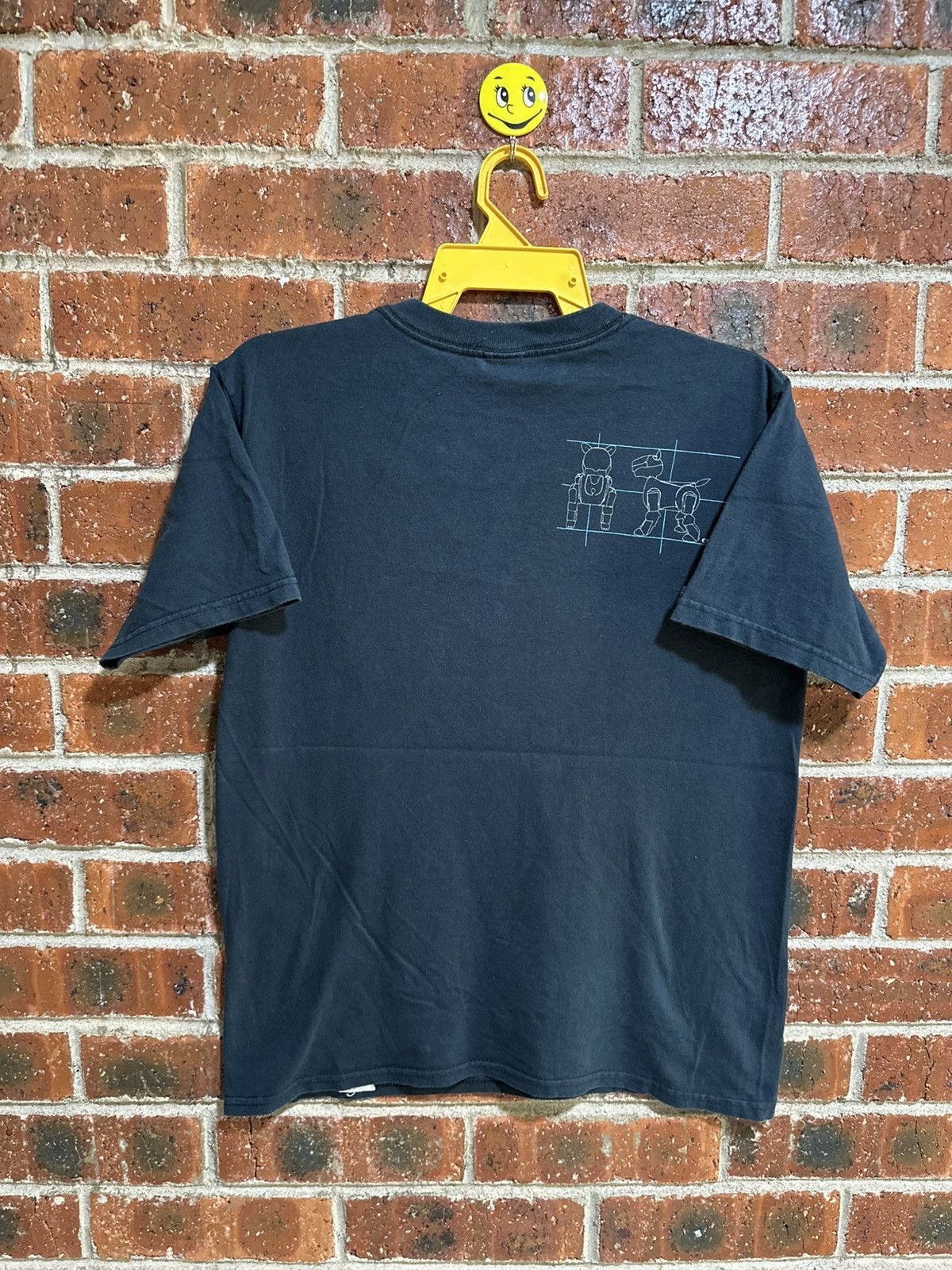 Vintage Vintage Aibo Robot Ers-210 Faded Tee Size US M / EU 48-50 / 2 - 5 Thumbnail