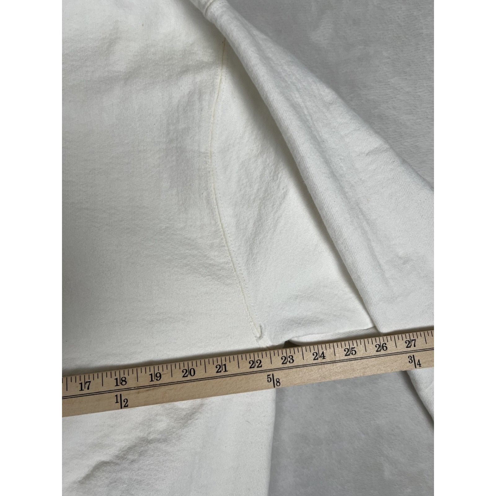 Fruit Of The Loom Vintage Fruit of Loom White Blank Sweatshirt Size Large USA Size US L / EU 52-54 / 3 - 5 Thumbnail