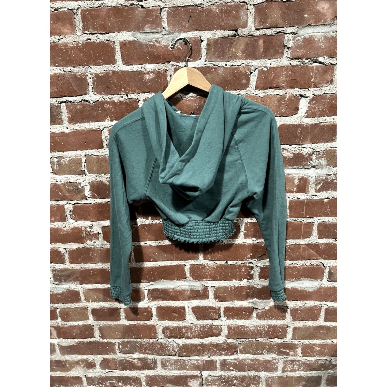 Vintage Out From Under Womens Green Full Zip Hooded Sweatshirt Size Small Size S / US 4 / IT 40 - 2 Thumbnail