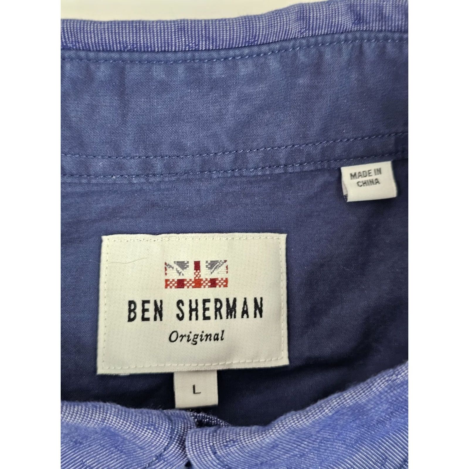 Ben Sherman Ben Sherman Button-Up Blue Textured Geometric Long Sleeve Shirt Men L EUC Size US L / EU 52-54 / 3 - 3 Thumbnail
