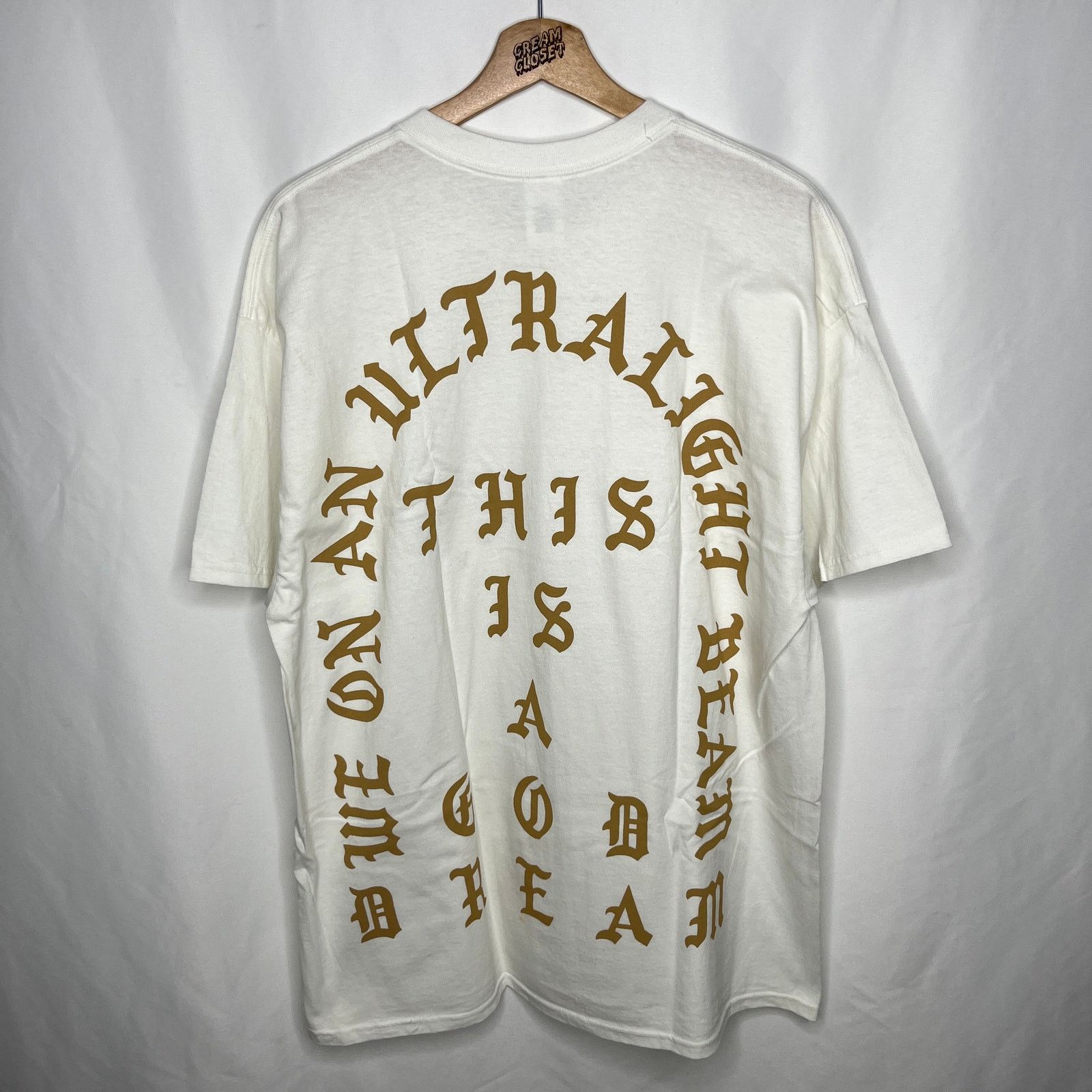 Yeezy Season Life Saint Pablo Houston Ultralight Tour Merch