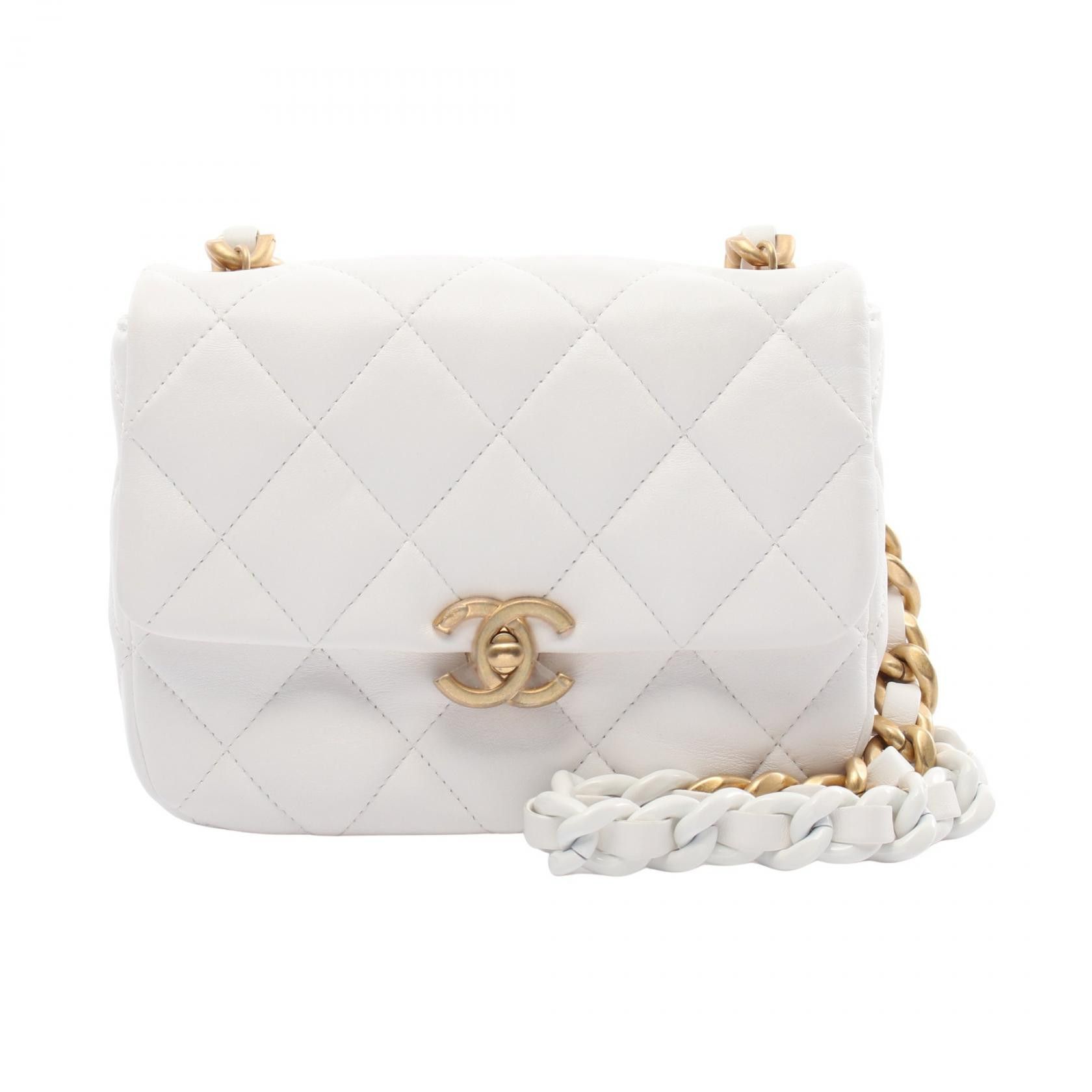 Chanel Chanel Mini Matelasse Leather Shoulder Bag Leather Shoulder Bag As3205 in White, Women's