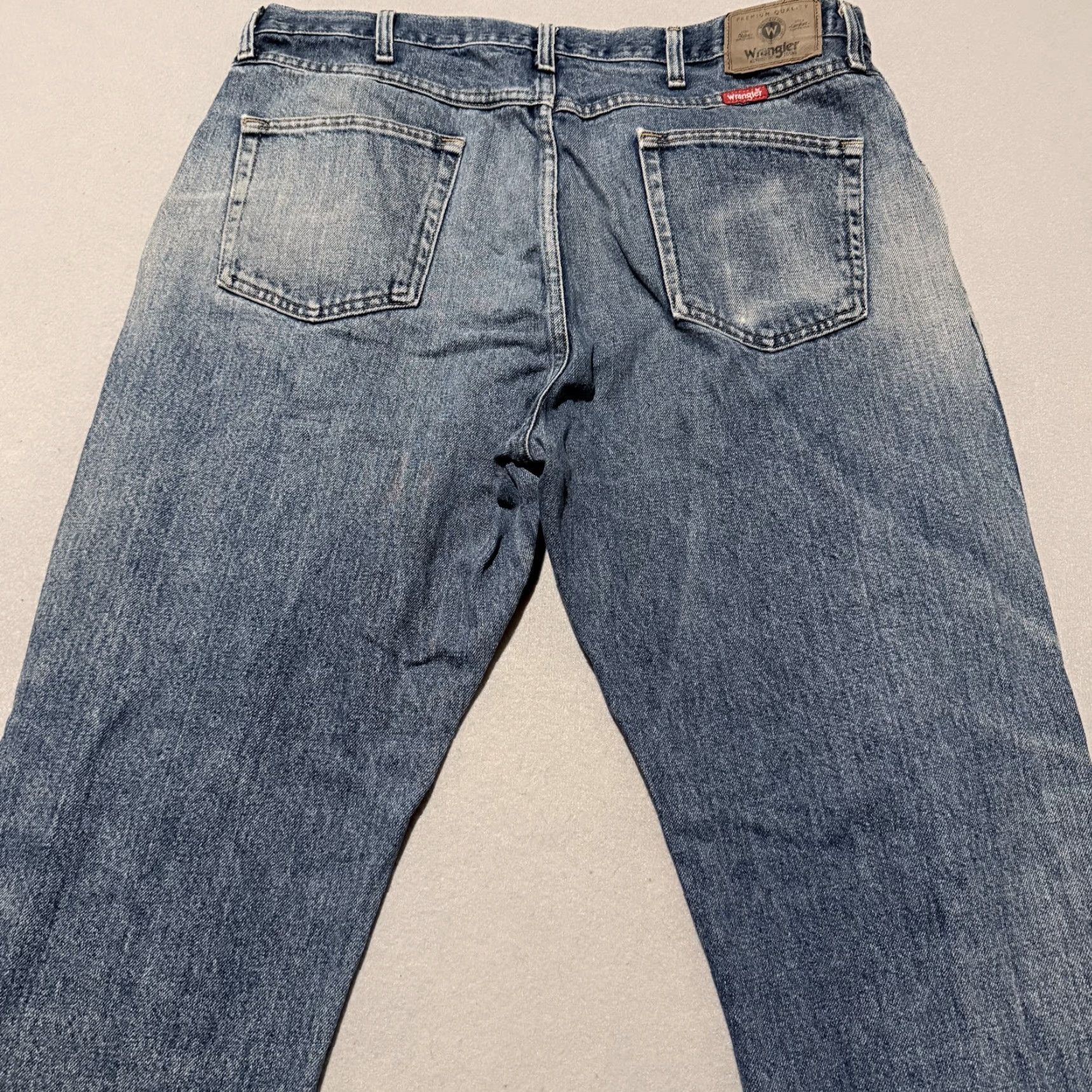 Wrangler Wrangler Jeans Men's Distressed Blue Denim Pockets Straight Regular Fit - 40x32 Size US 40 / EU 56 - 3 Thumbnail